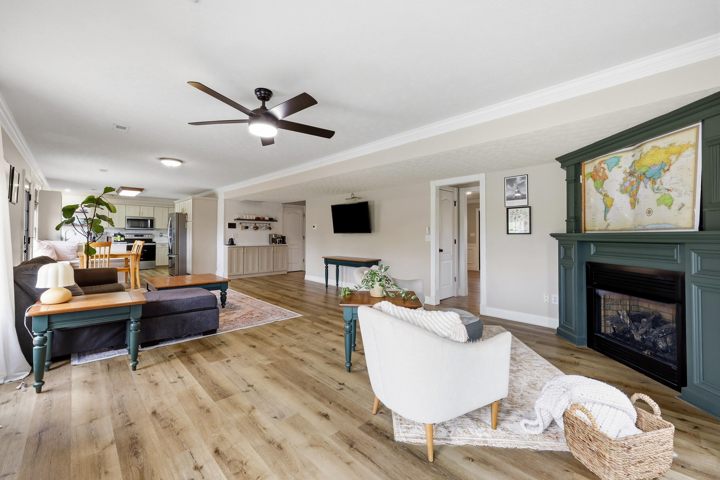 716 Hackney Court Property Photo 15