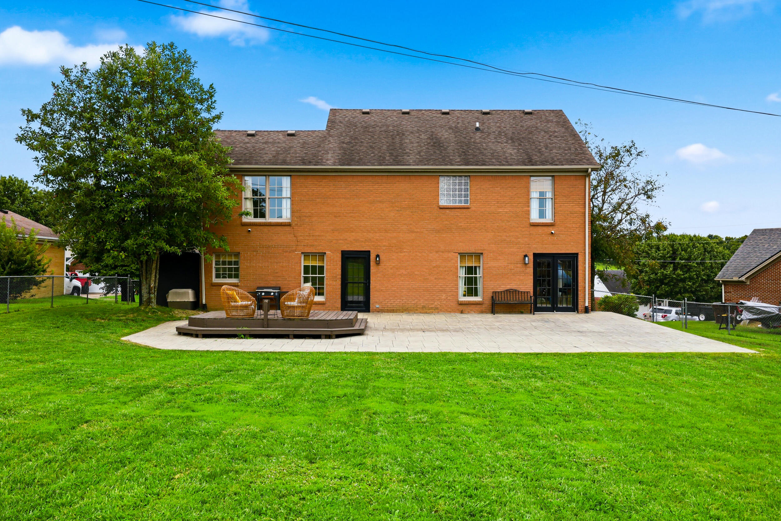 716 Hackney Court Property Photo 44