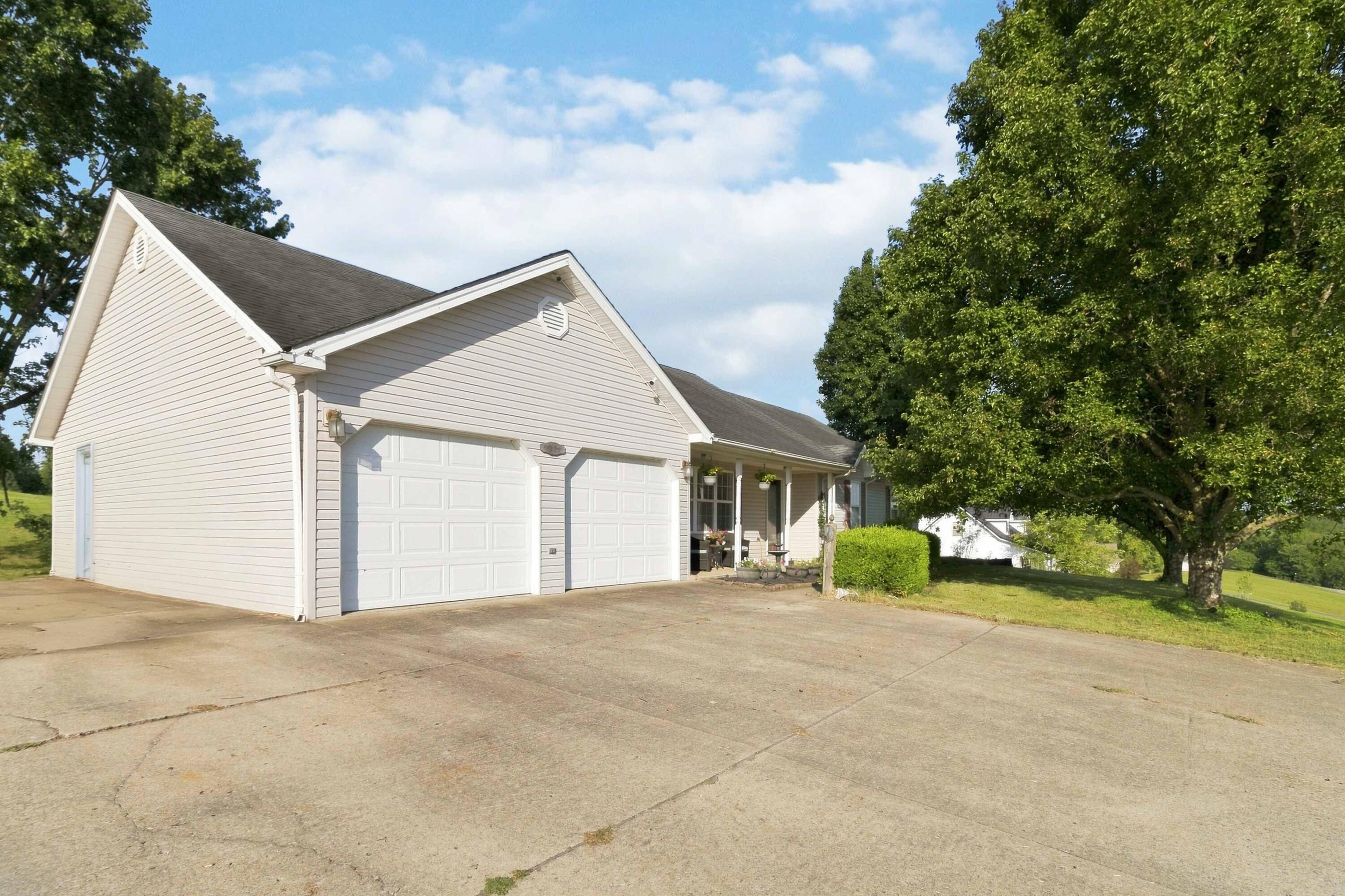 1713 Kentucky 1247 Property Photo 1