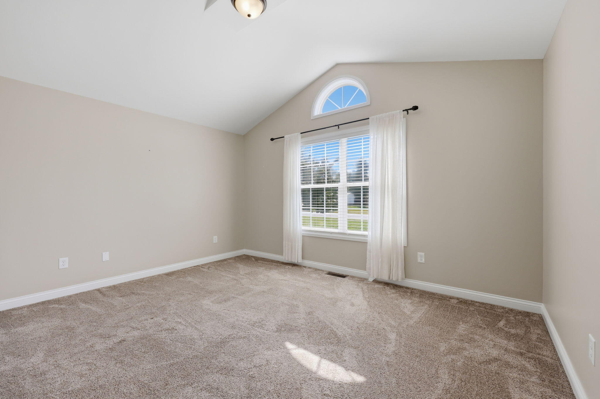 204 Beechwood Drive Property Photo 33