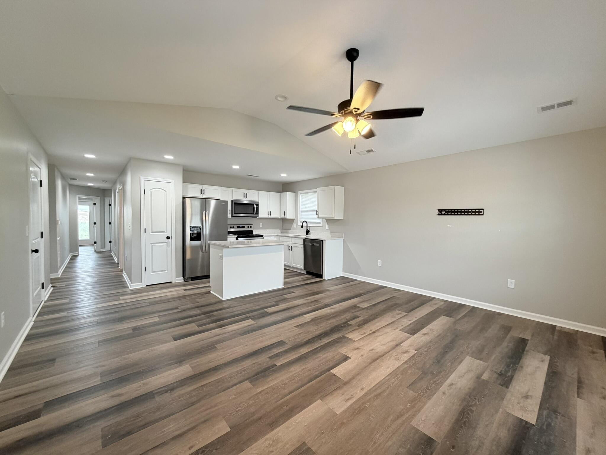 7026 Caravan Drive Property Photo 4