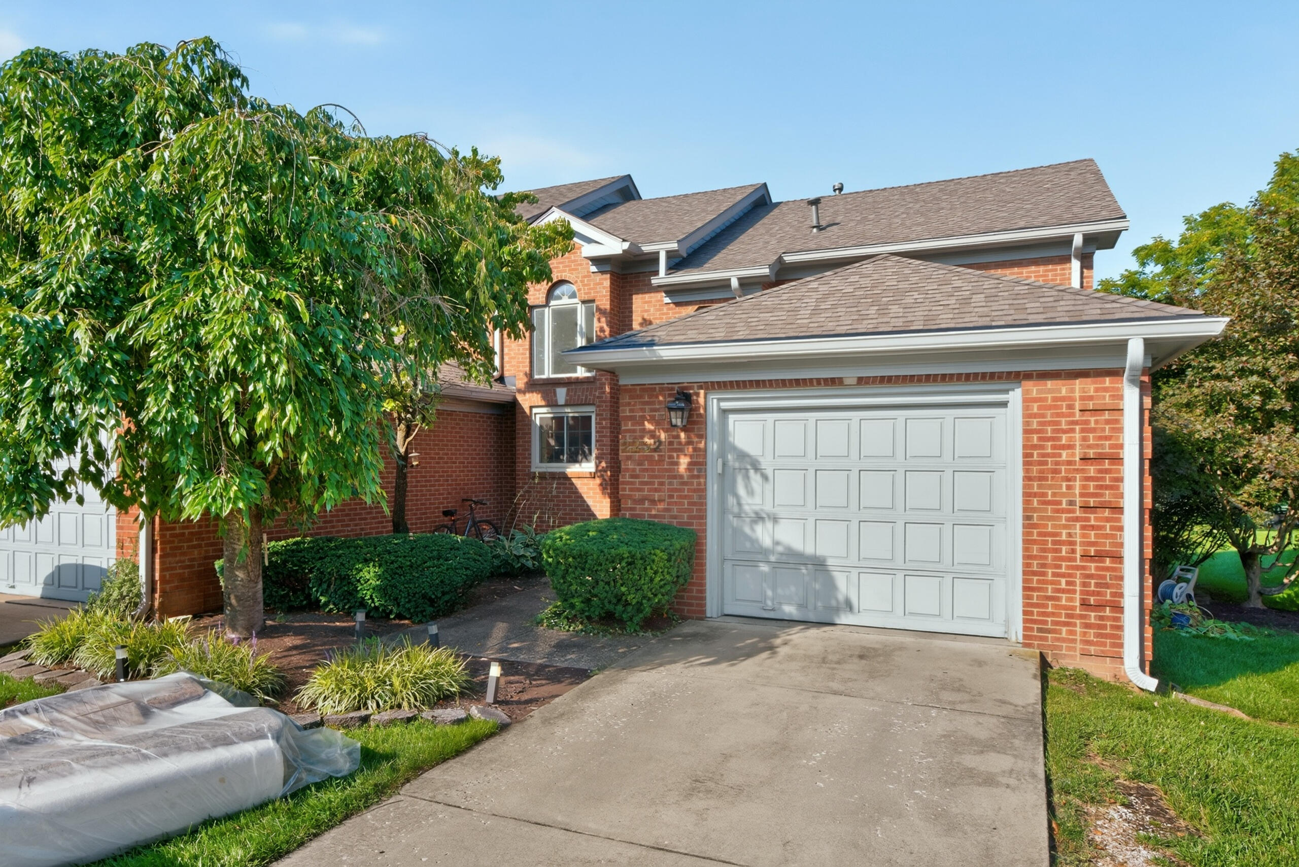 2232 Stone Garden Lane Property Photo 4