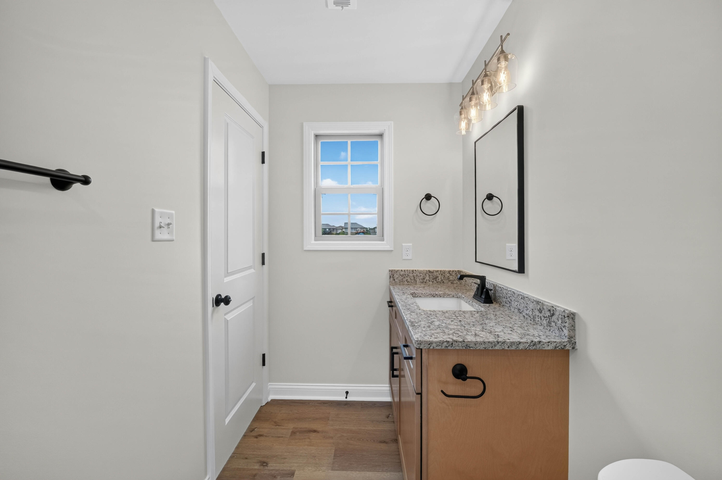 412 Lands End Drive Property Photo 10