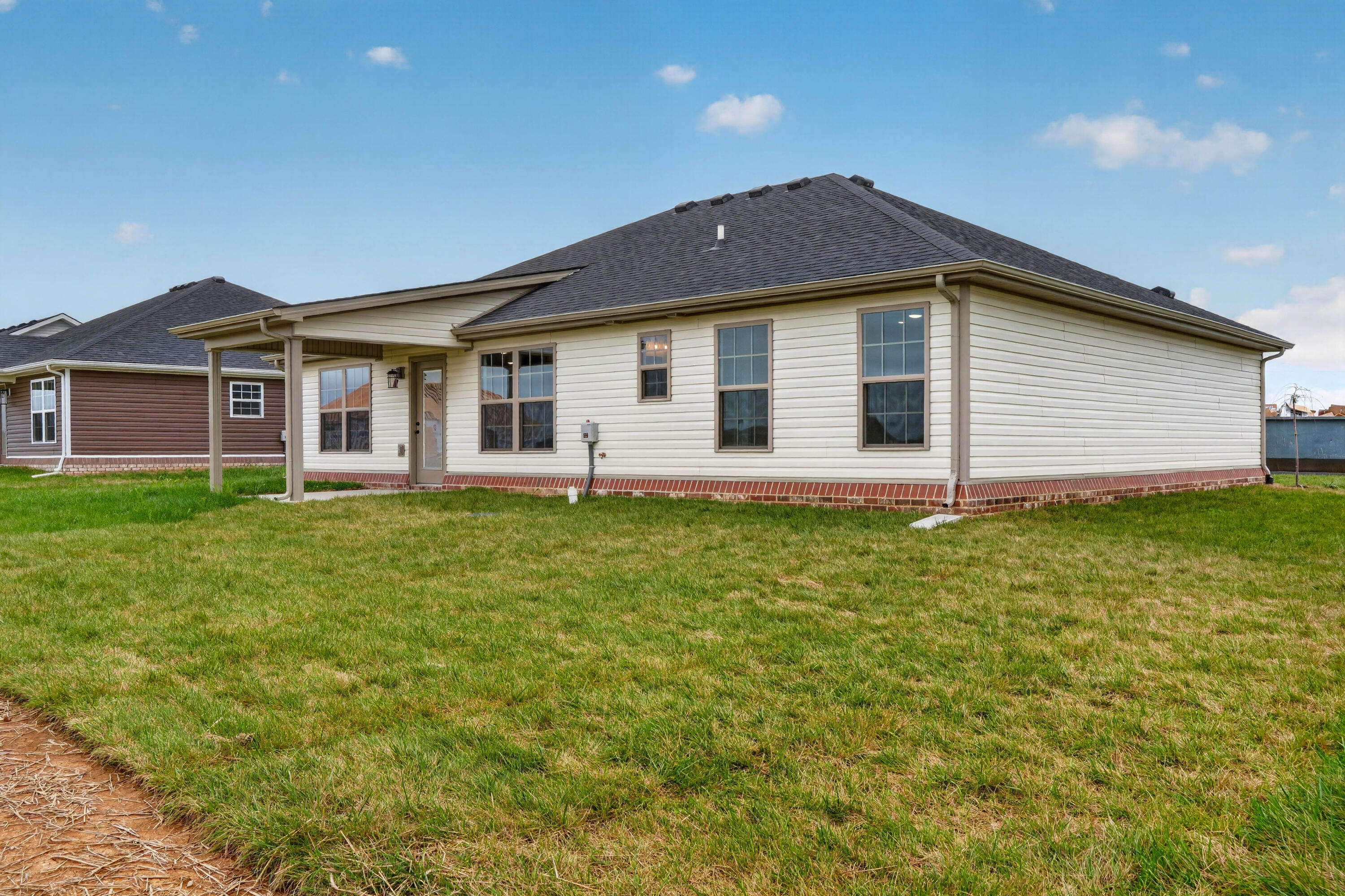412 Lands End Drive Property Photo 17