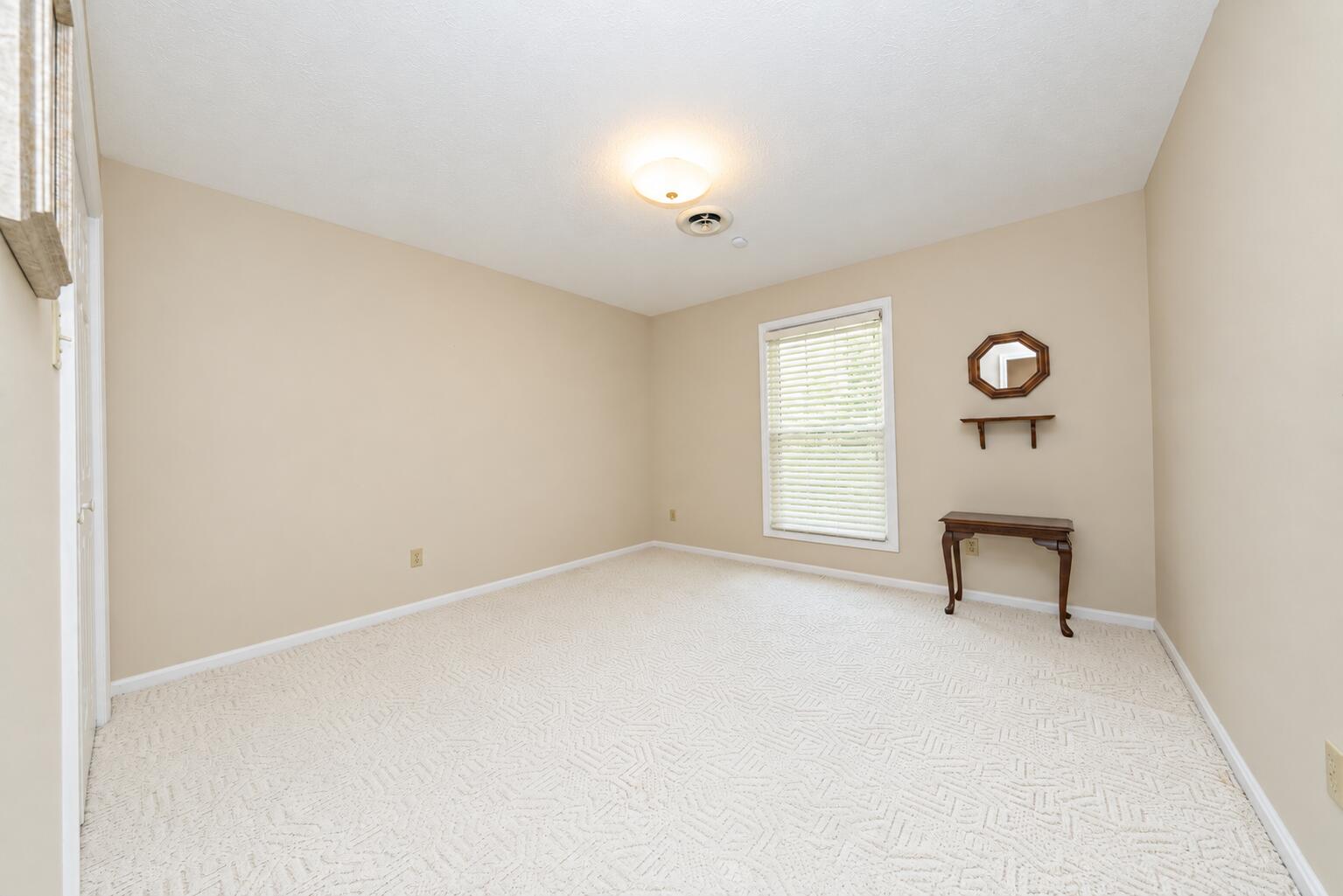 121 Quail Run Property Photo 14
