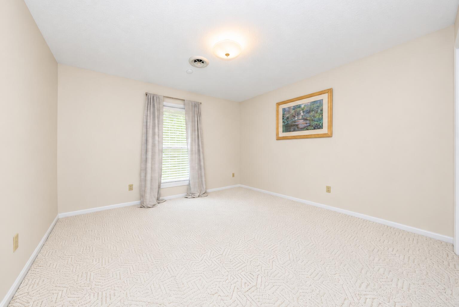121 Quail Run Property Photo 18