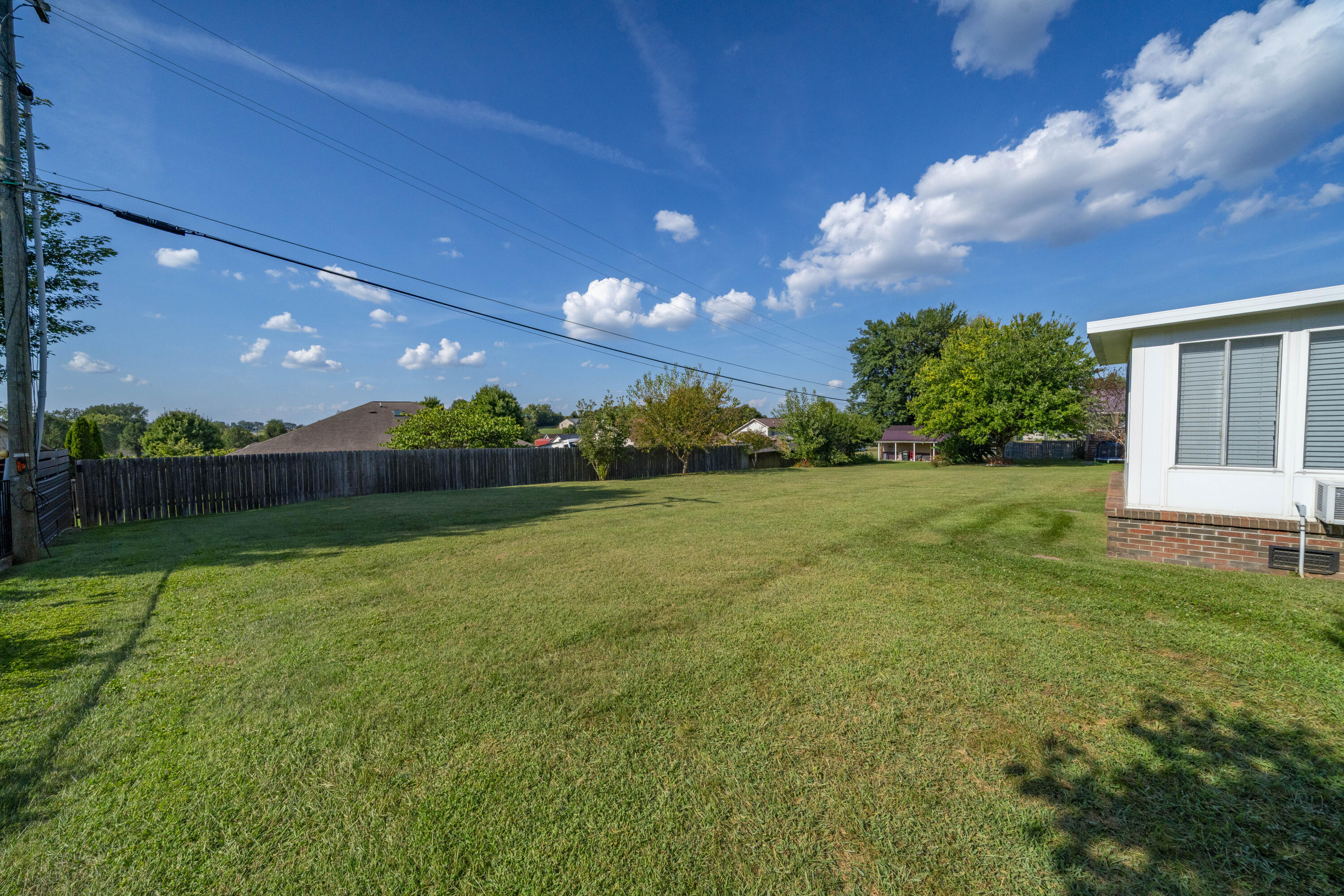 121 Quail Run Property Photo 23