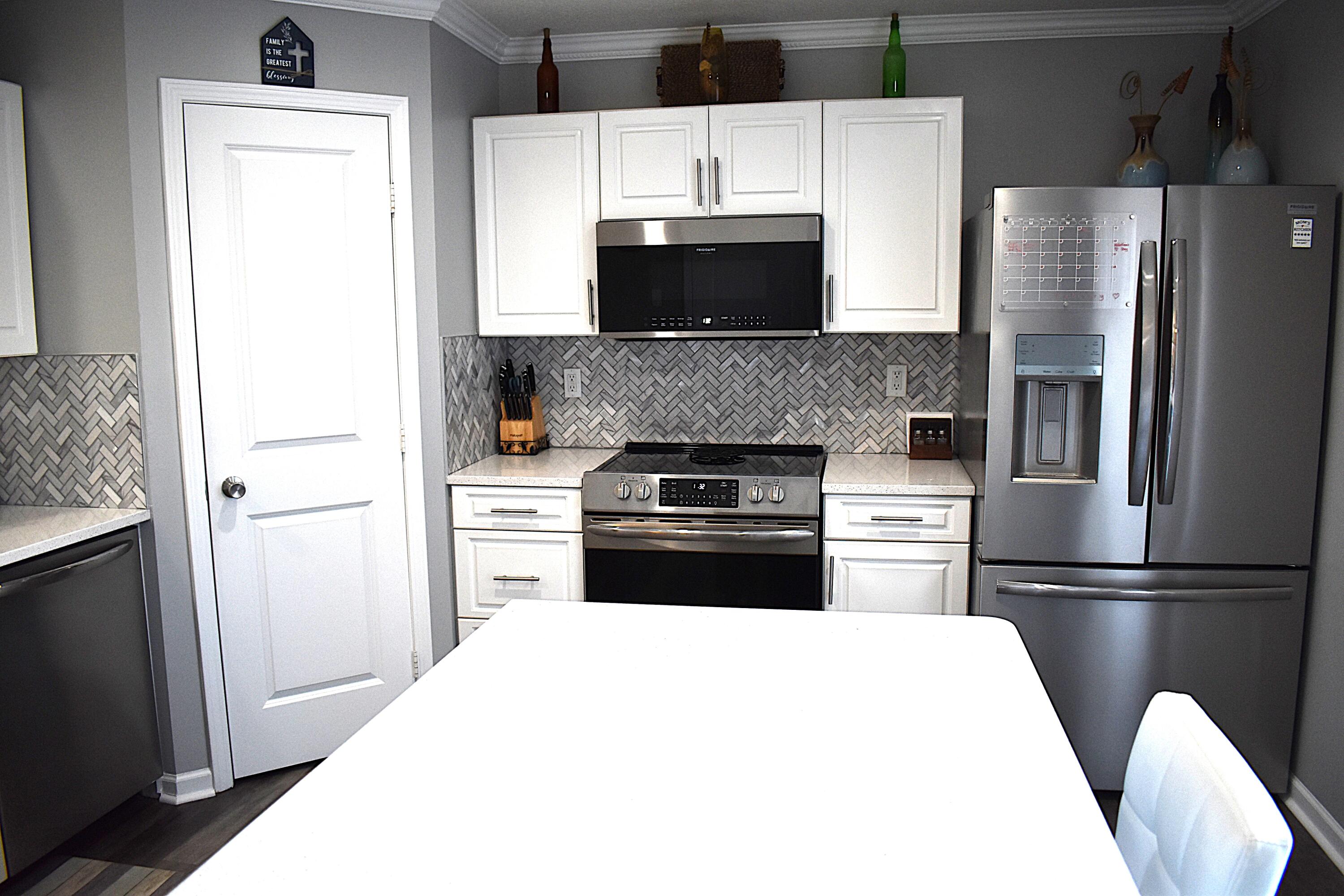 2497 Aristocracy Circle Property Photo 8