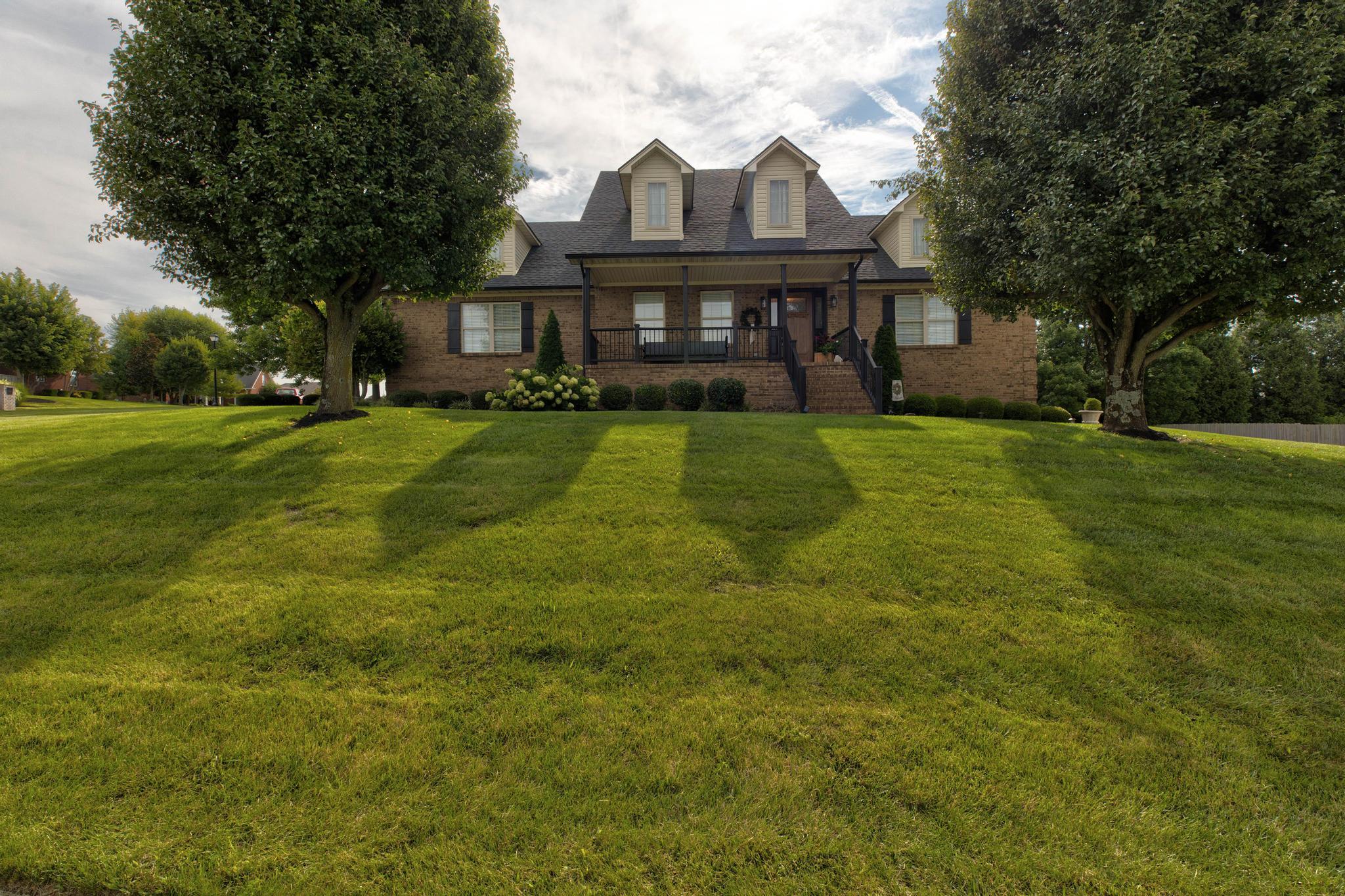 123 Winterberry Circle Property Photo 2