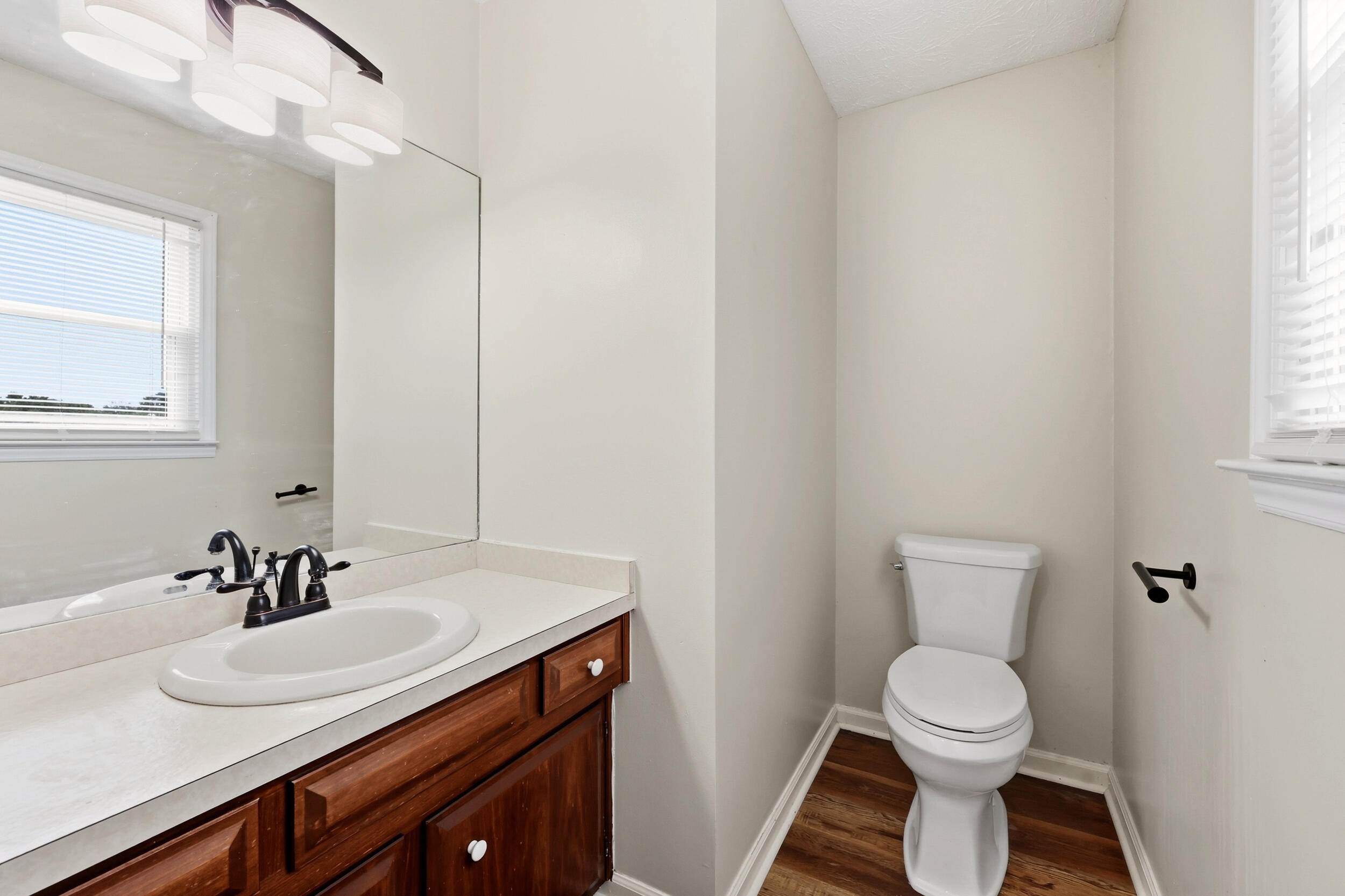 1064 Jenny Lillard Road Property Photo 14