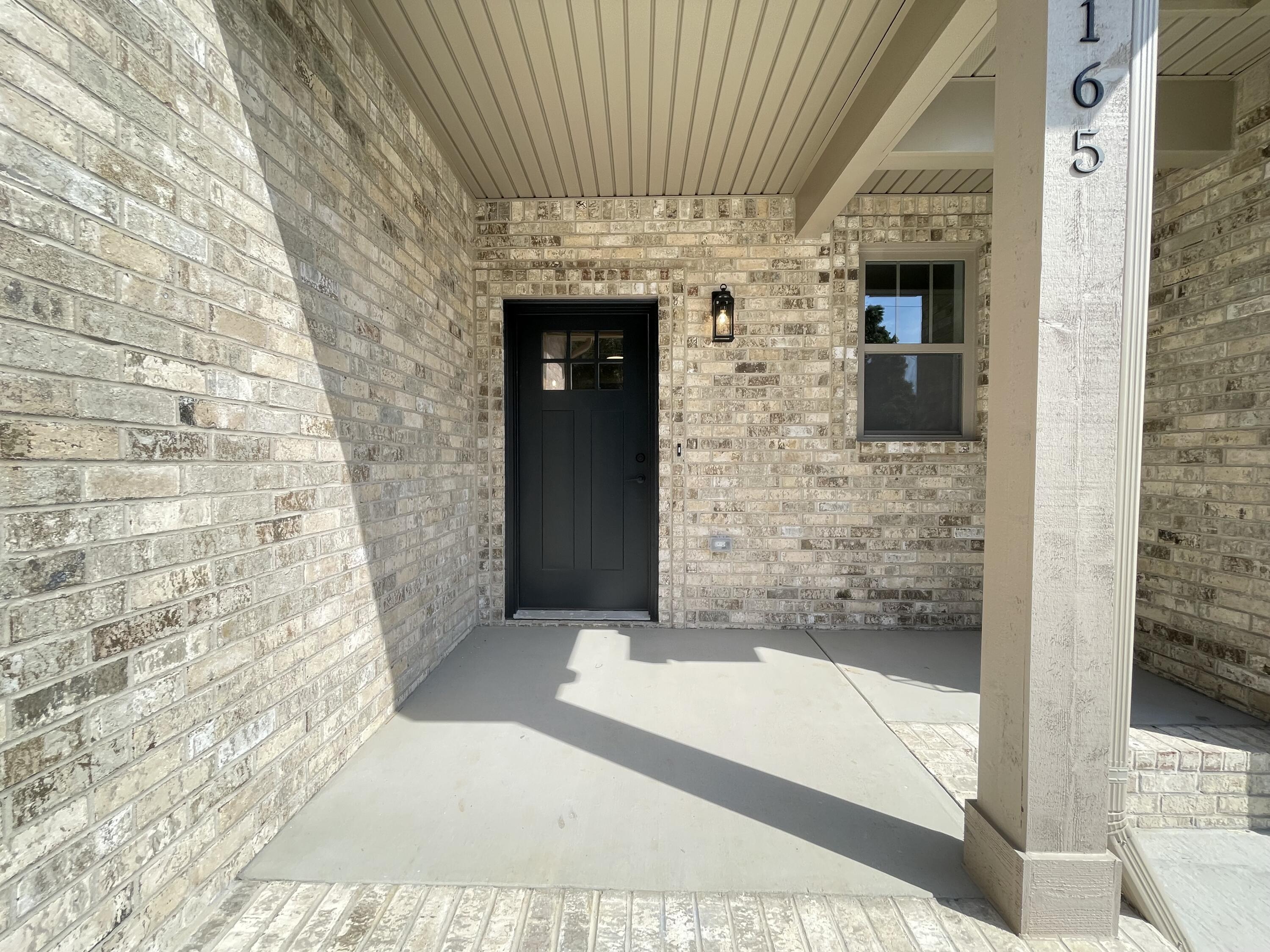 165 Tomahawk Boulevard Property Photo 3
