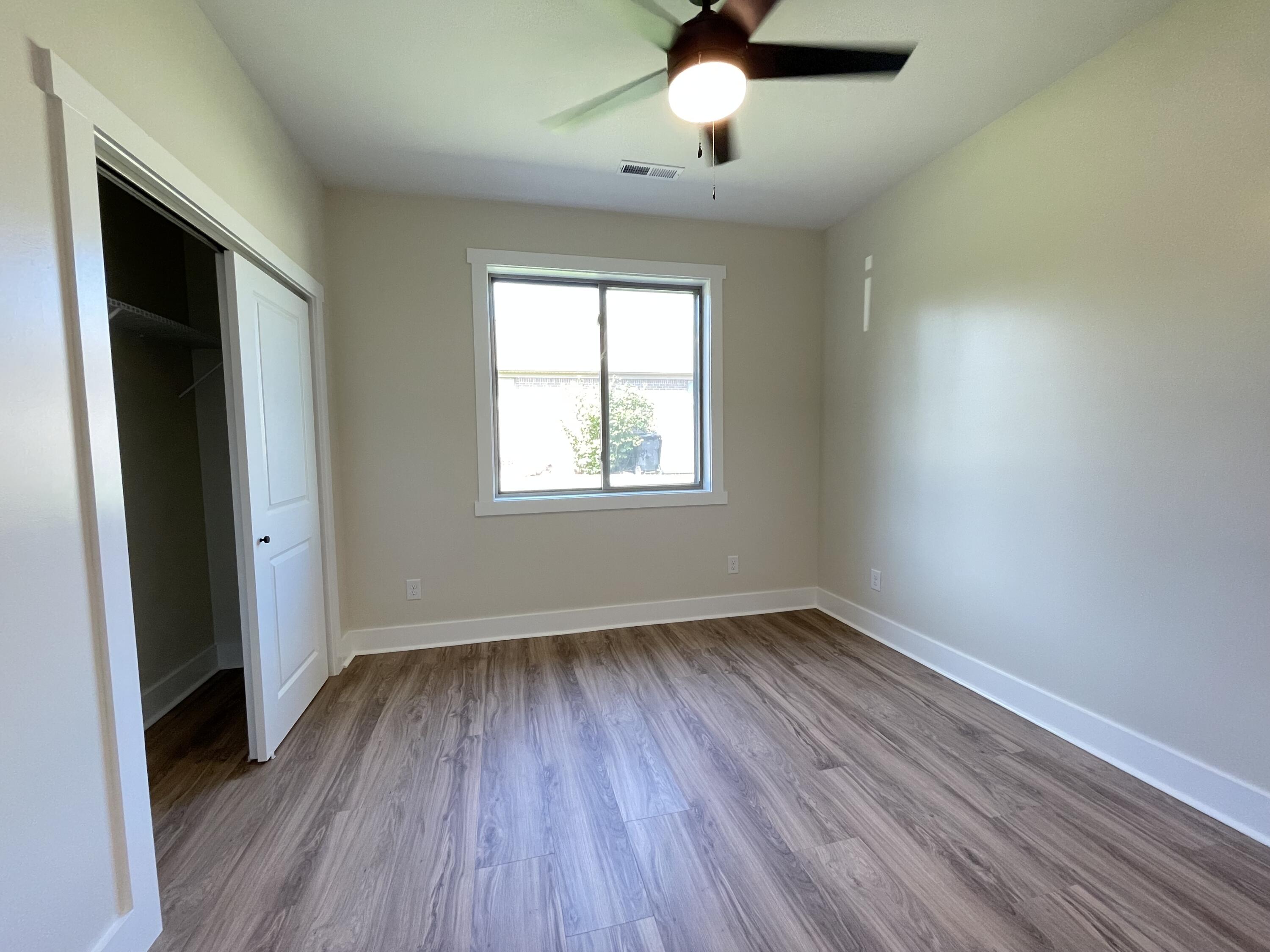 165 Tomahawk Boulevard Property Photo 20