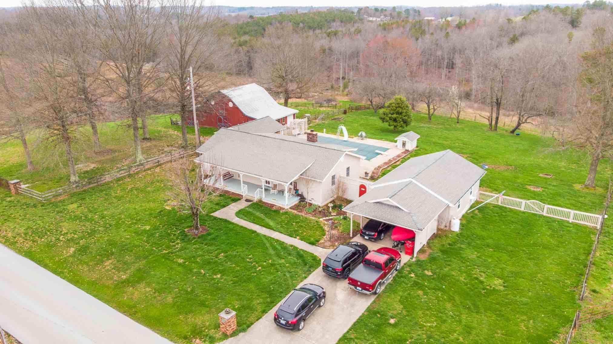 296 Keavy Craigs Creek Road Property Photo 5