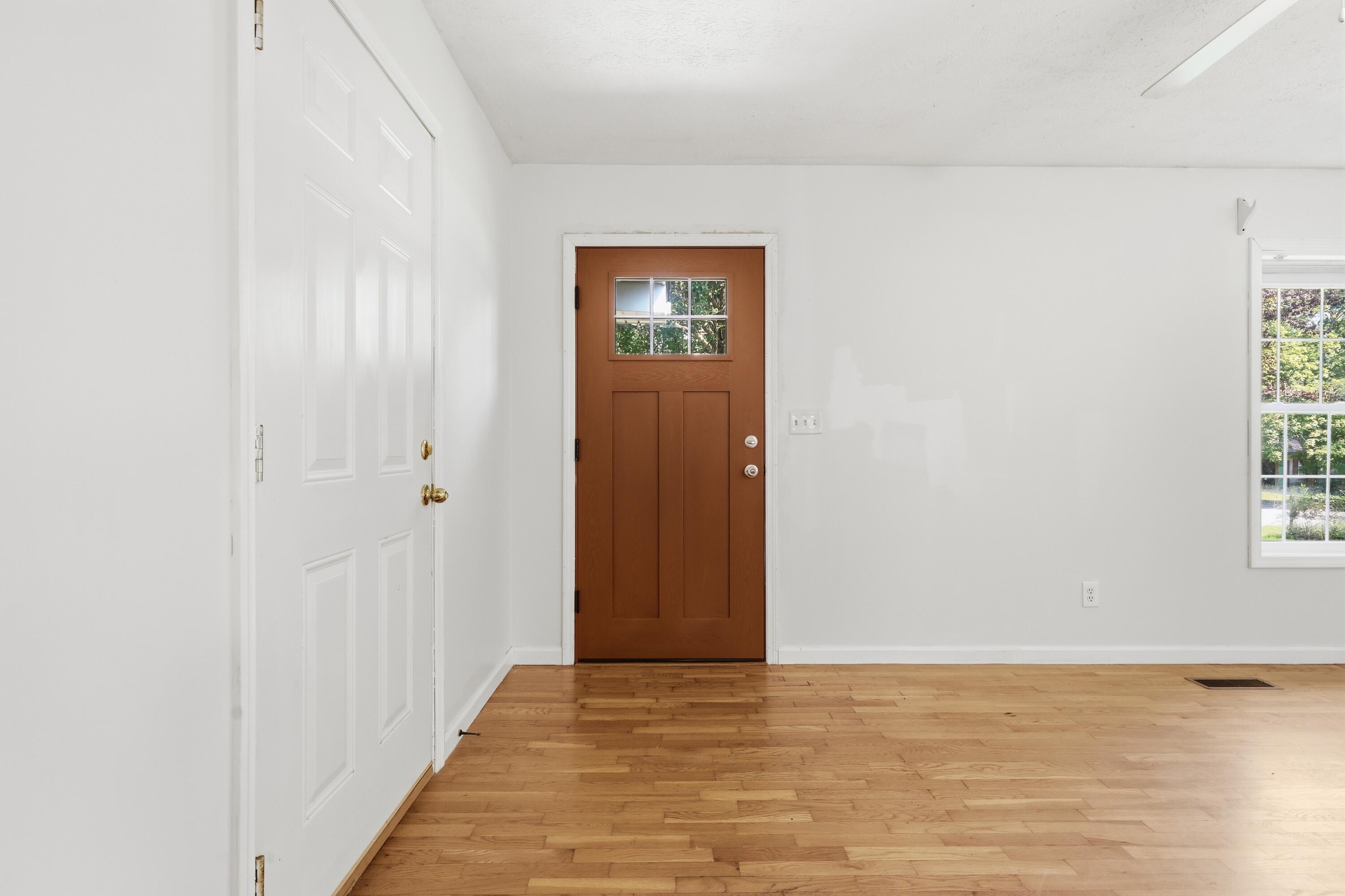 1312 Kirkwood Property Photo 5