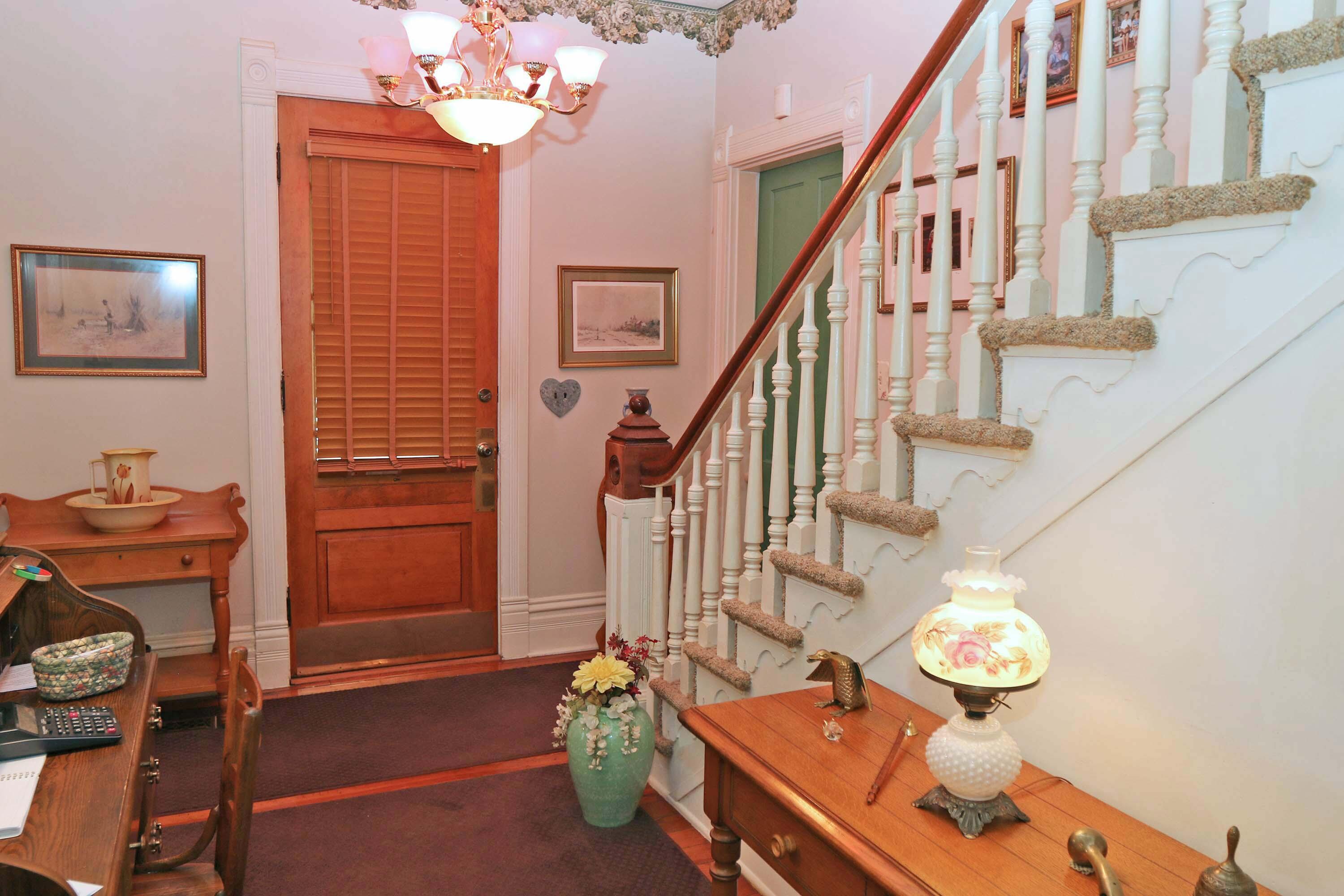202 Chambers Avenue Property Photo 6