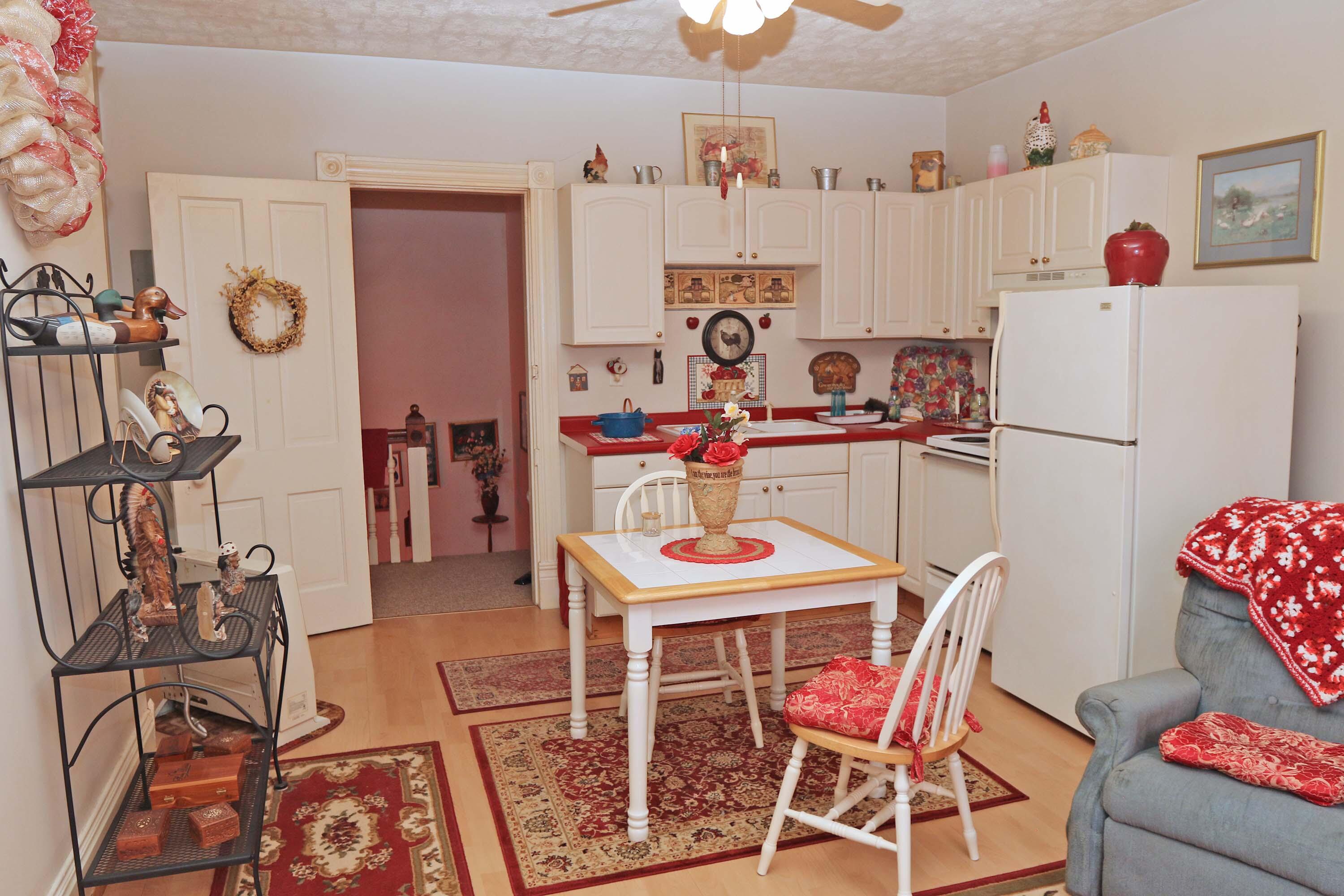 202 Chambers Avenue Property Photo 21
