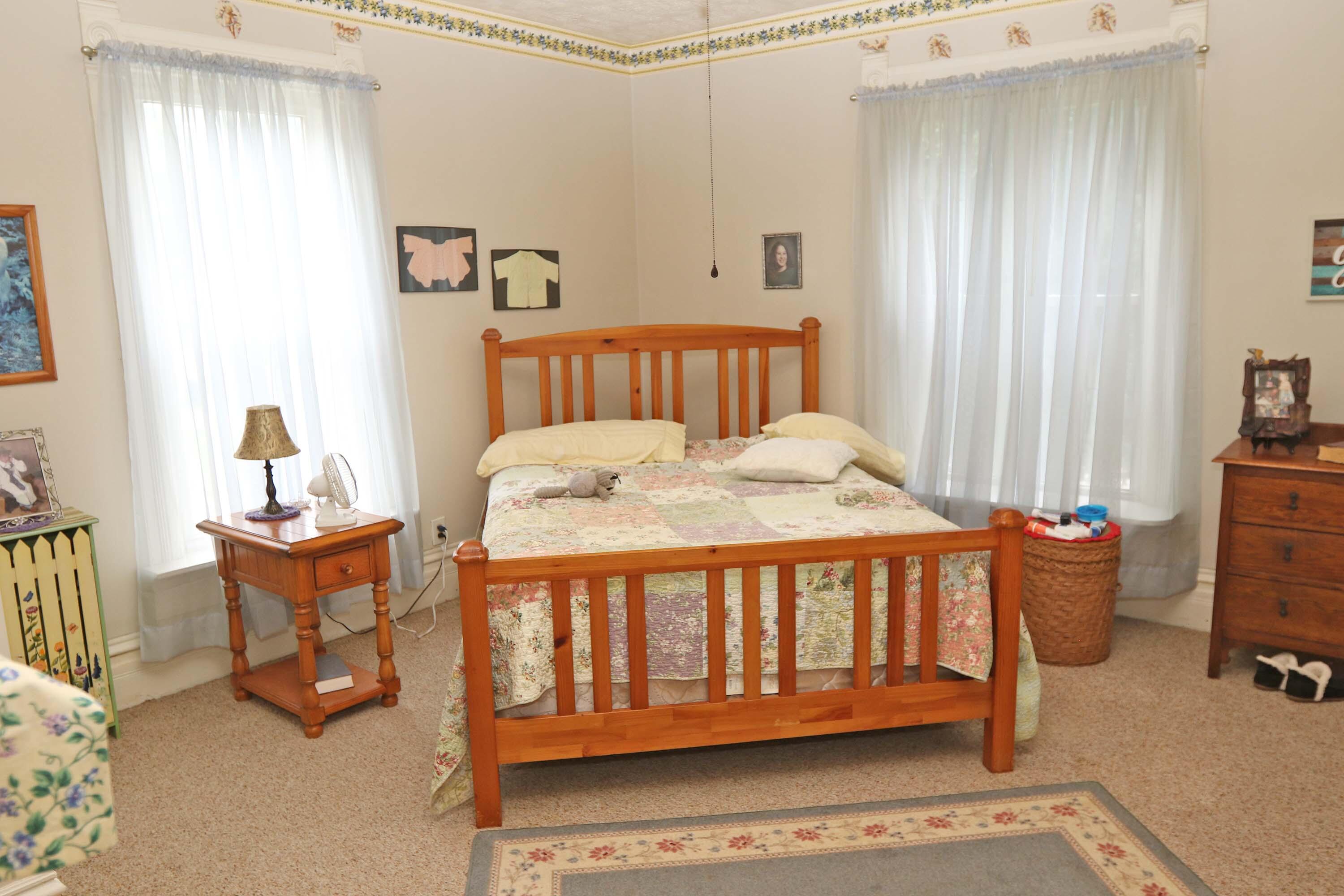 202 Chambers Avenue Property Photo 23