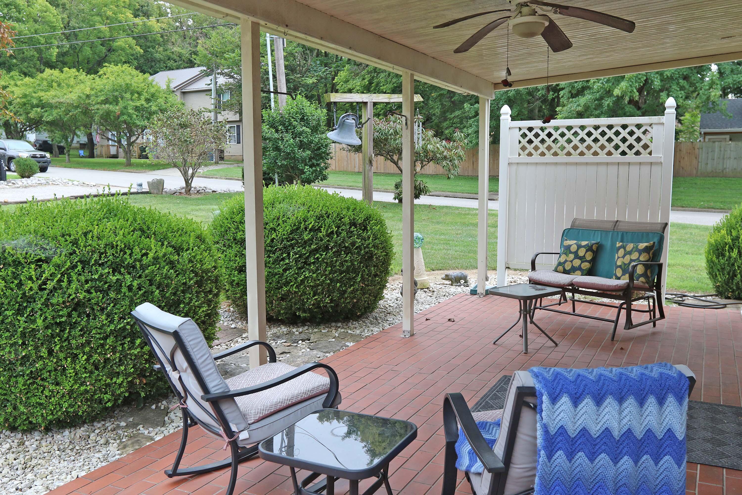 202 Chambers Avenue Property Photo 31