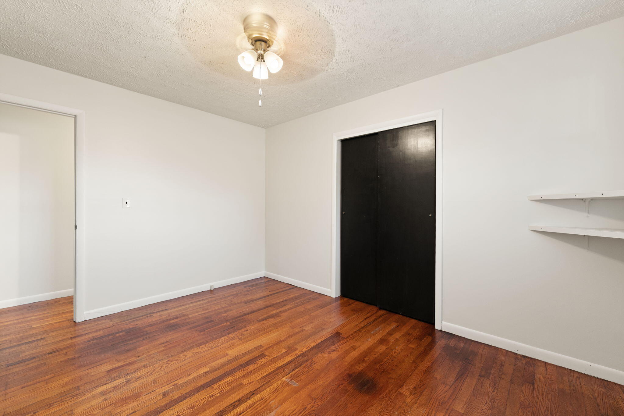 817 S Horseshoe Drive Property Photo 34