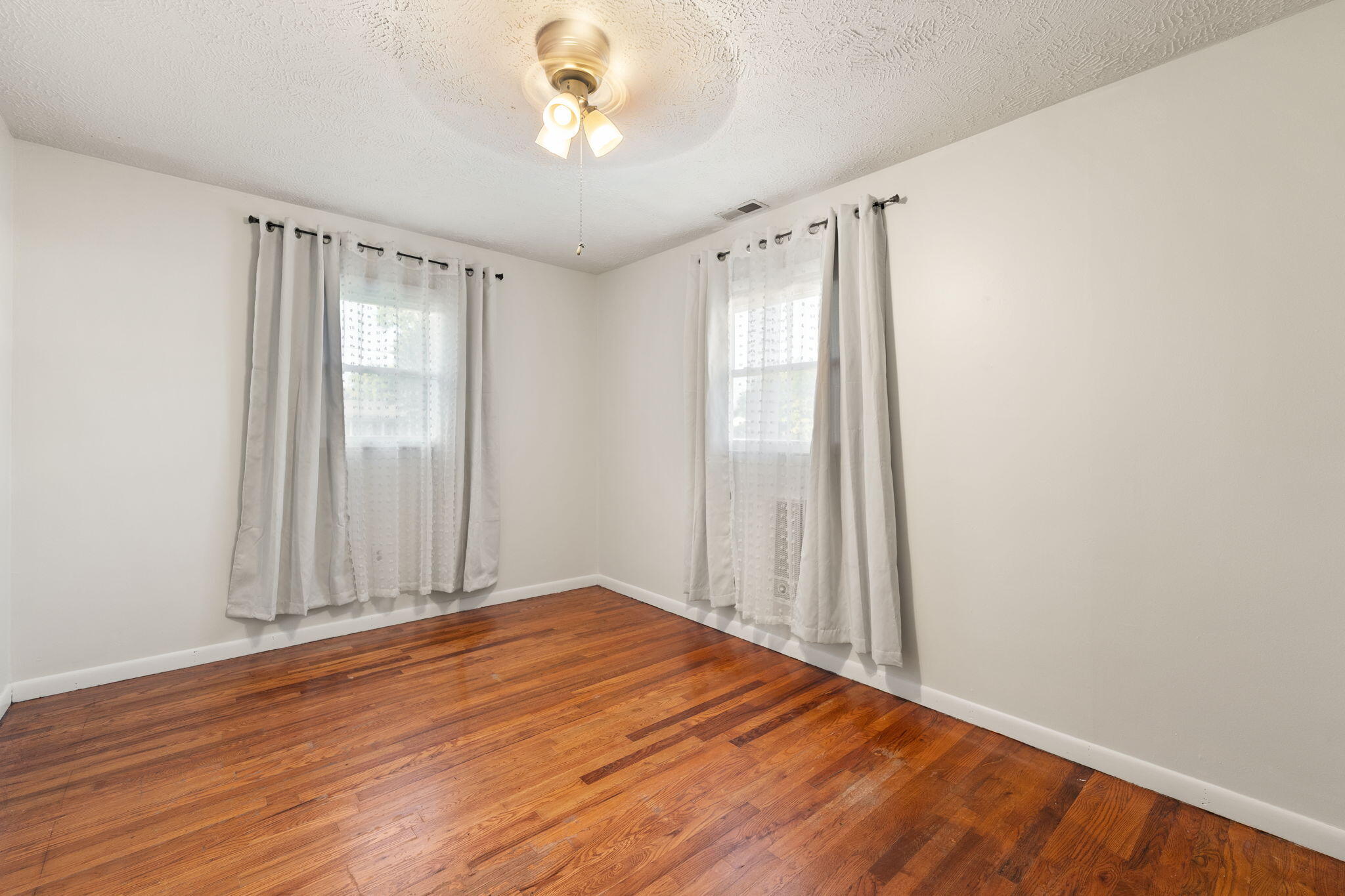 817 S Horseshoe Drive Property Photo 35