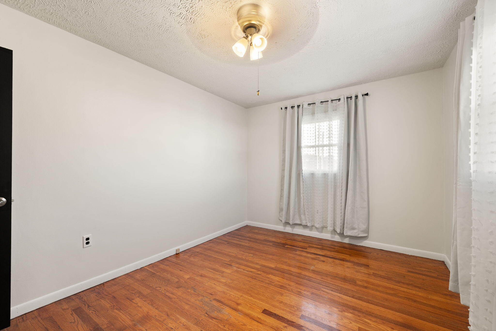 817 S Horseshoe Drive Property Photo 38