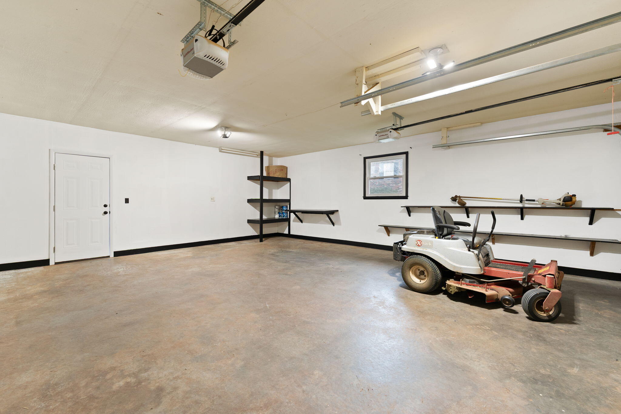 817 S Horseshoe Drive Property Photo 49