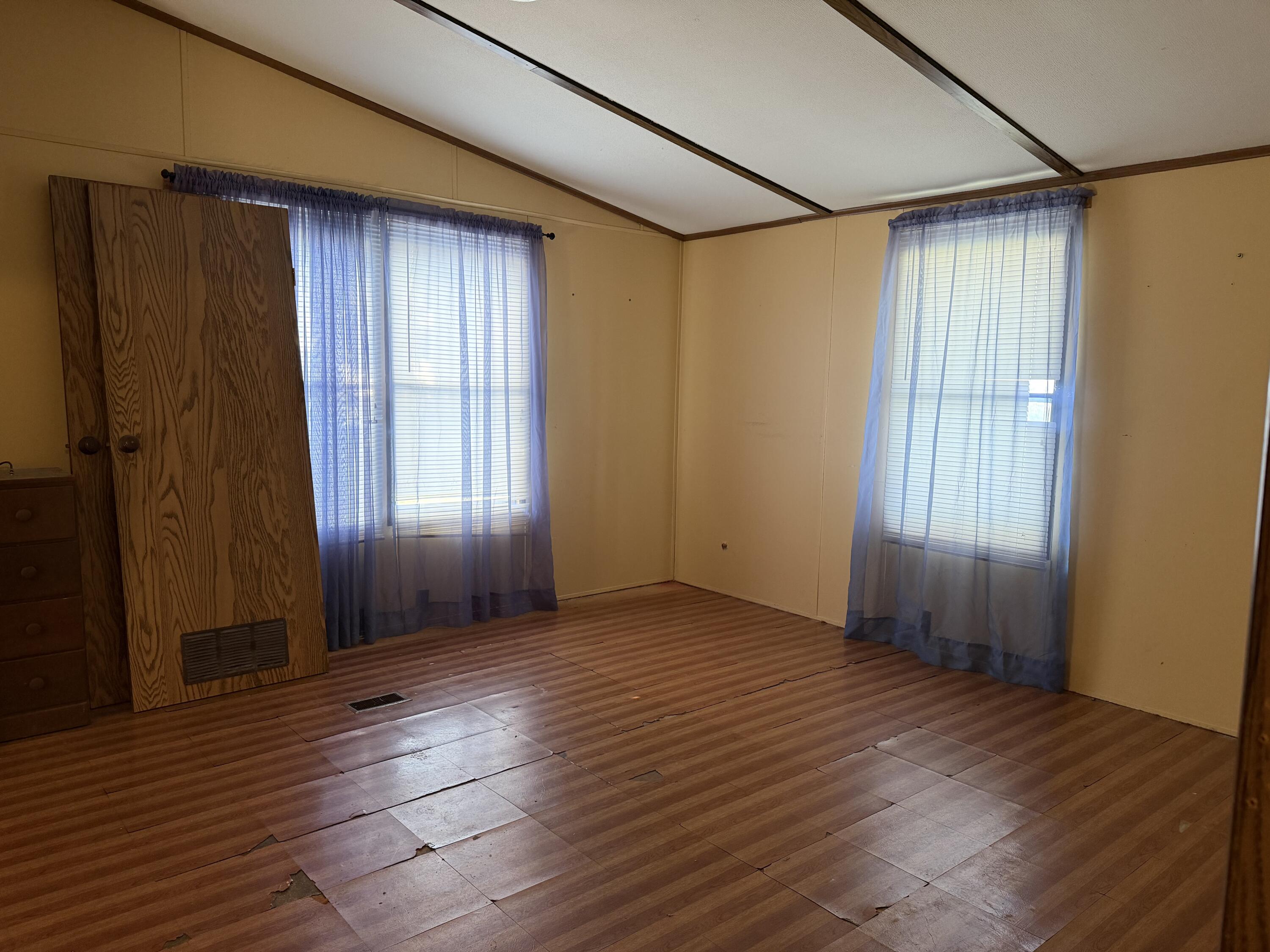 1567 Ky-339 Property Photo 6