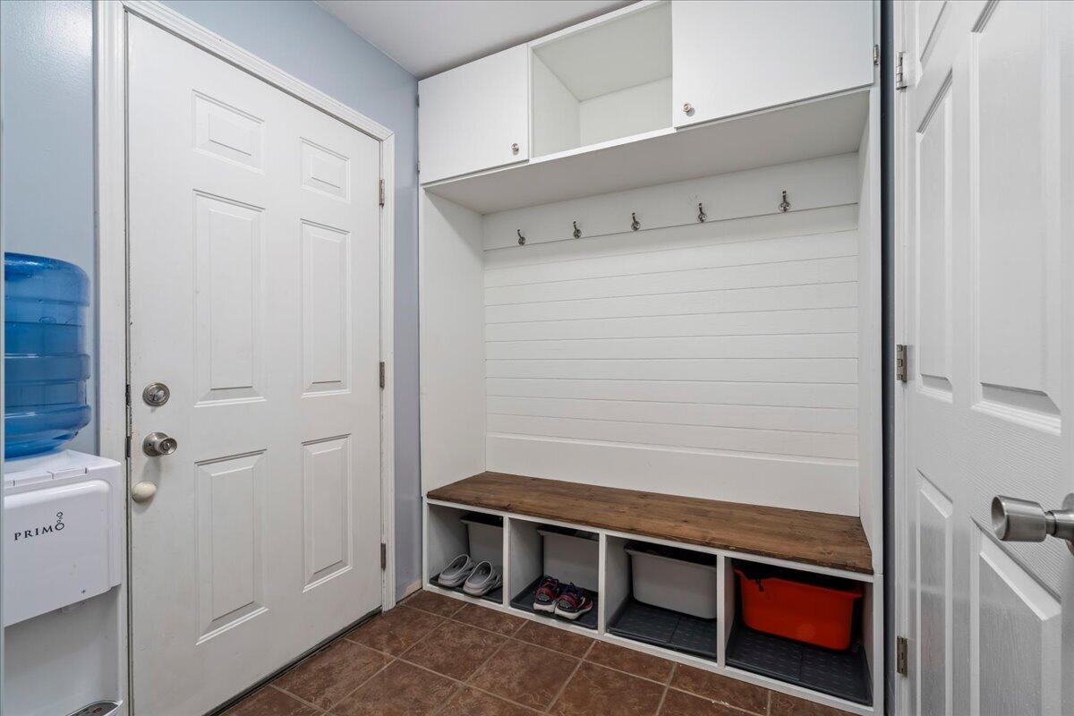 108 Elizabeth Jade Lane Property Photo 26