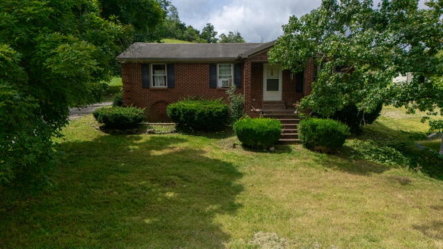 830 Gunnell Road Property Photo 1