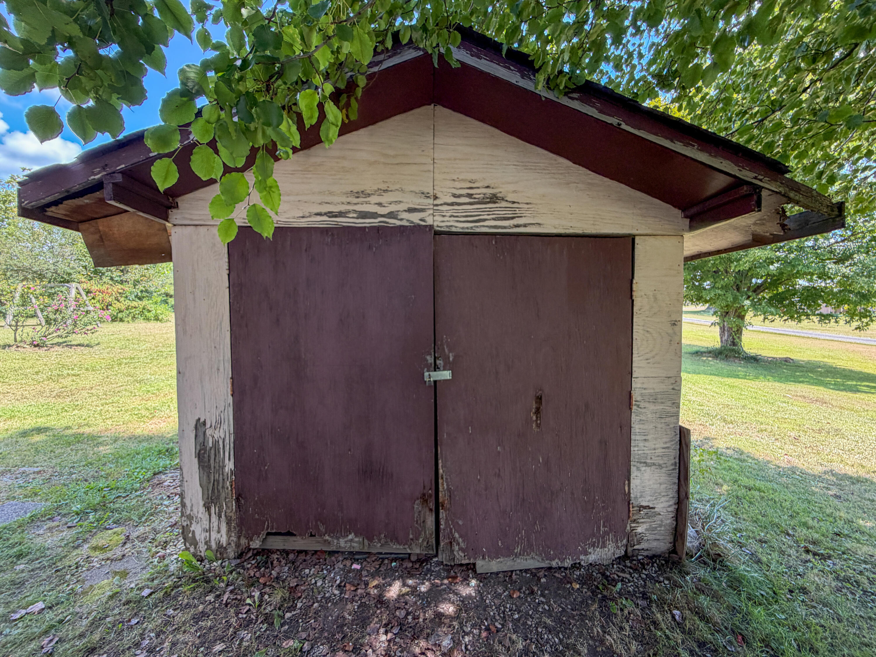 88 Back Street Property Photo 39