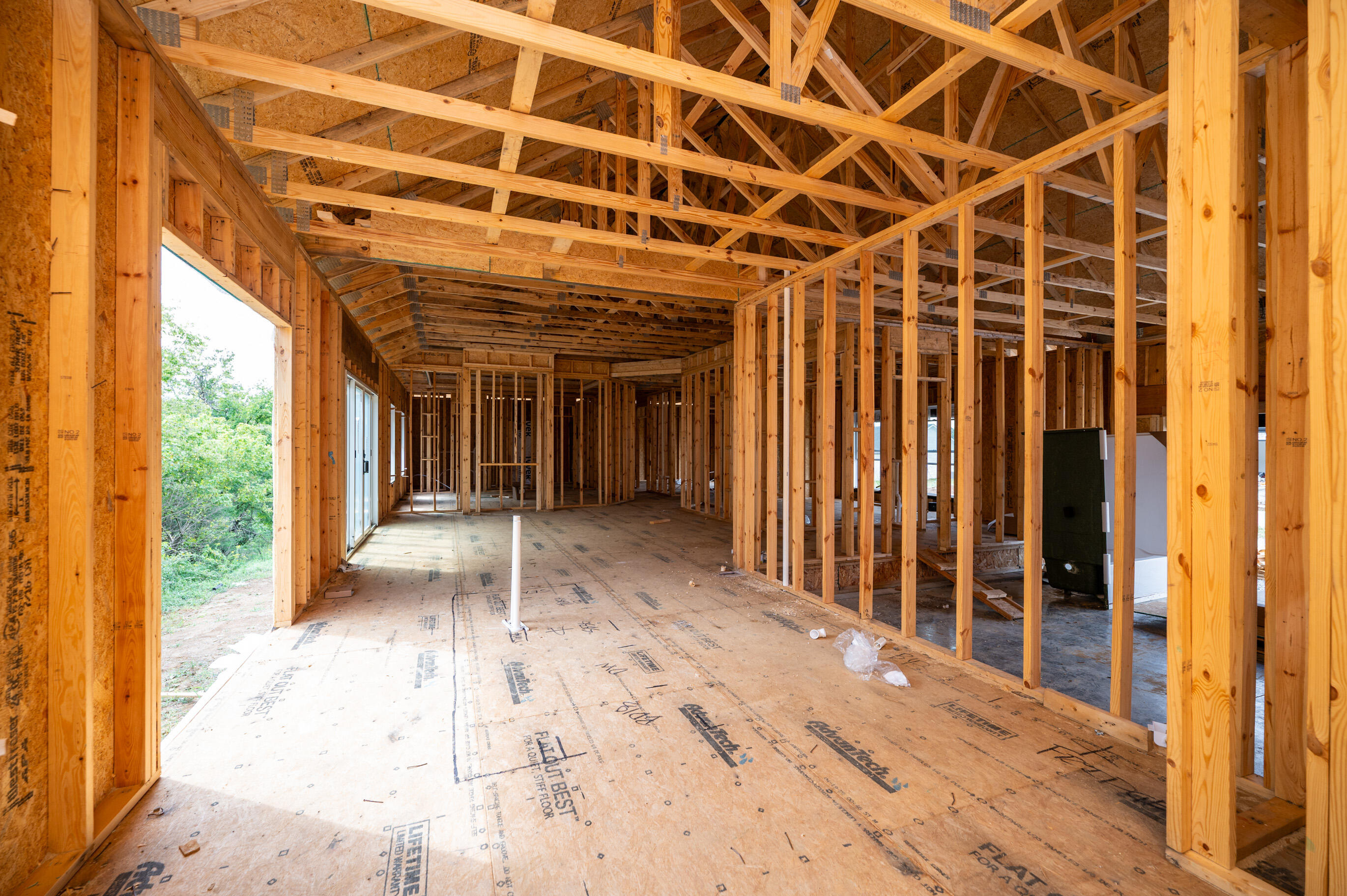 125 Ivy Creek Drive Property Photo 8