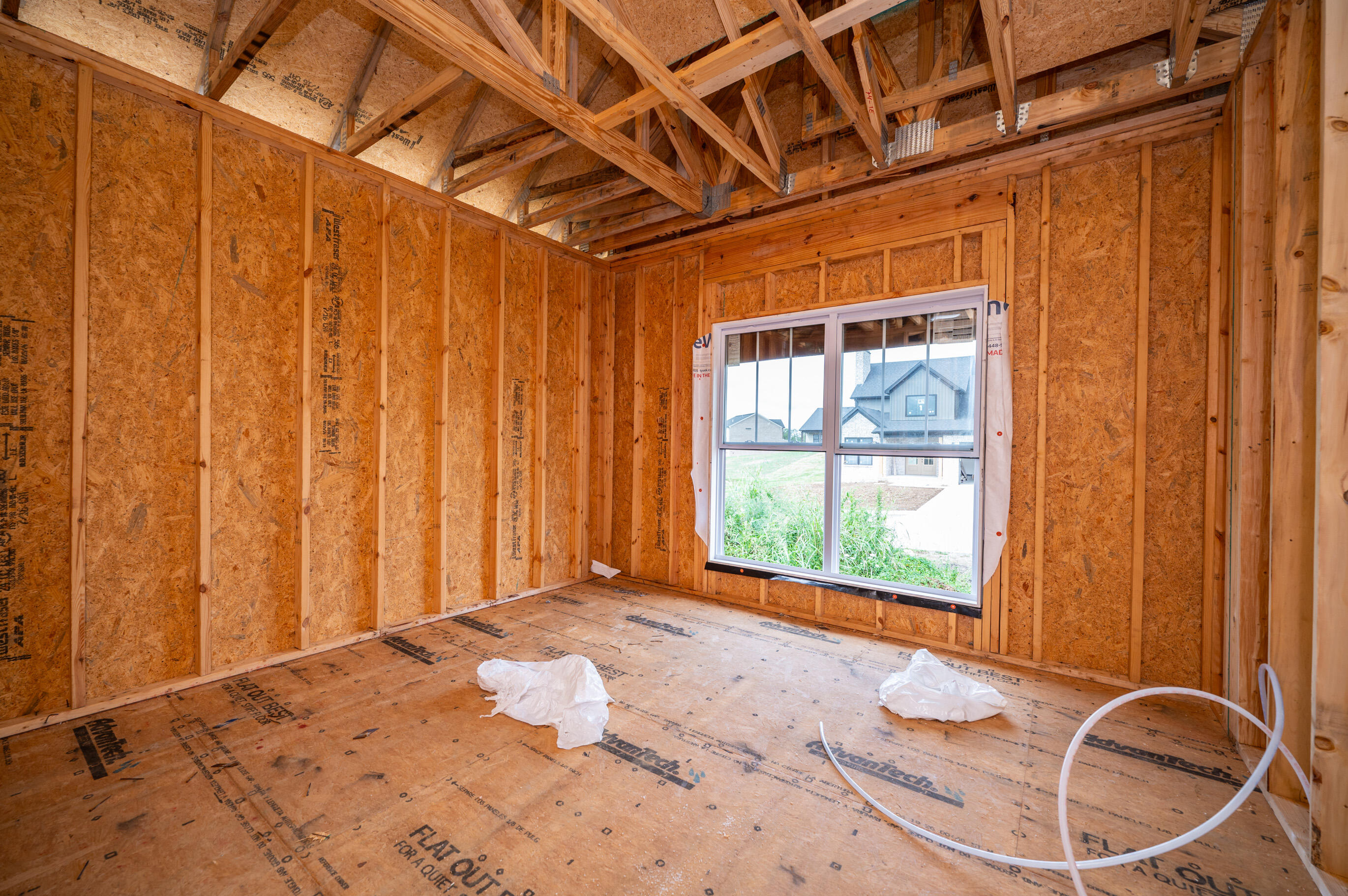 125 Ivy Creek Drive Property Photo 13