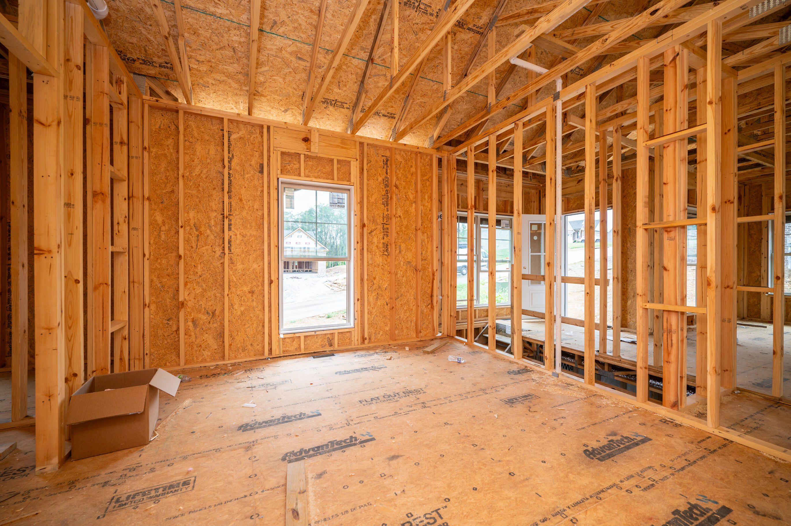 317 Circle Point Drive Property Photo 14
