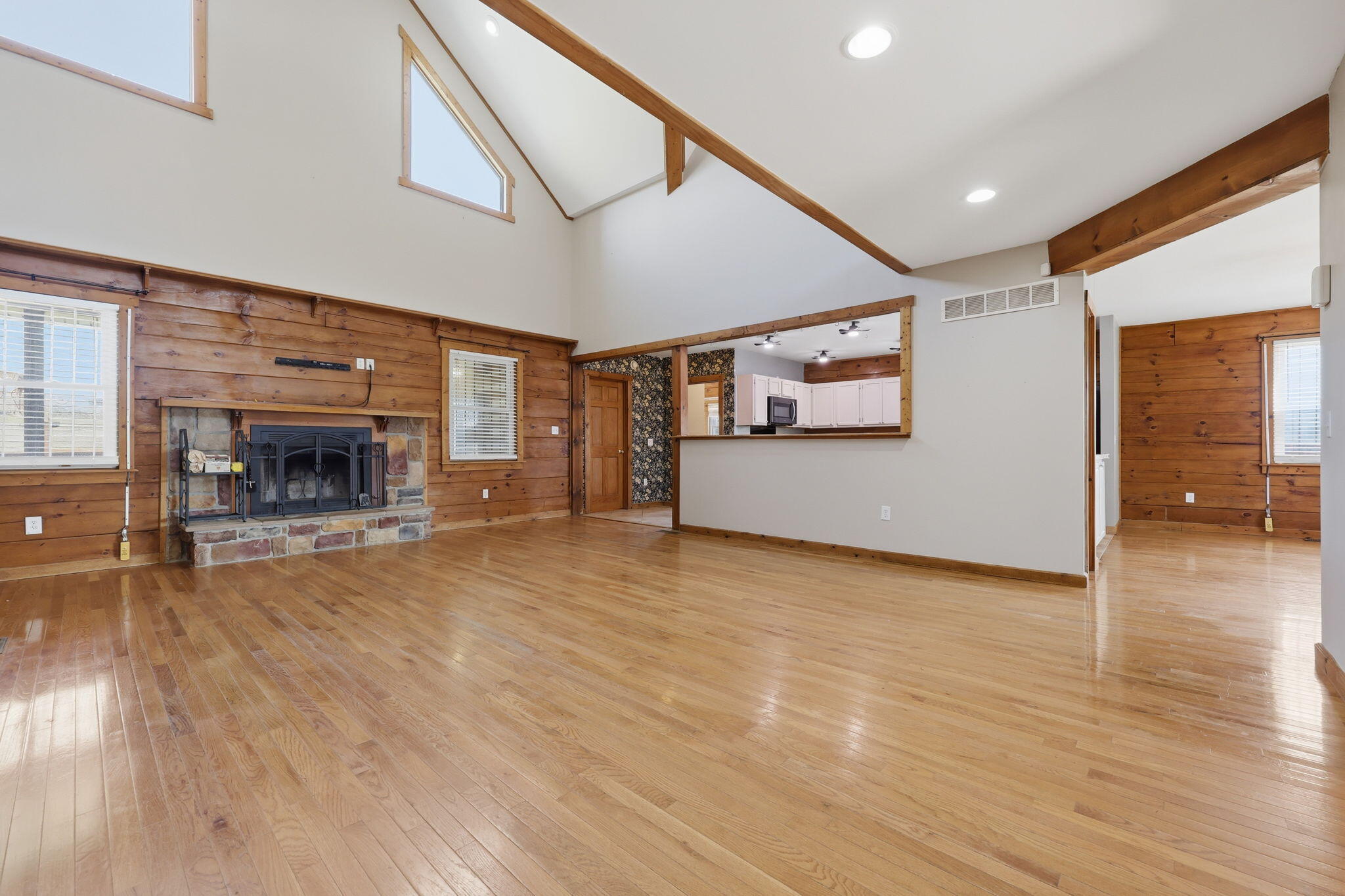 7033 Polecat Pike Property Photo 11