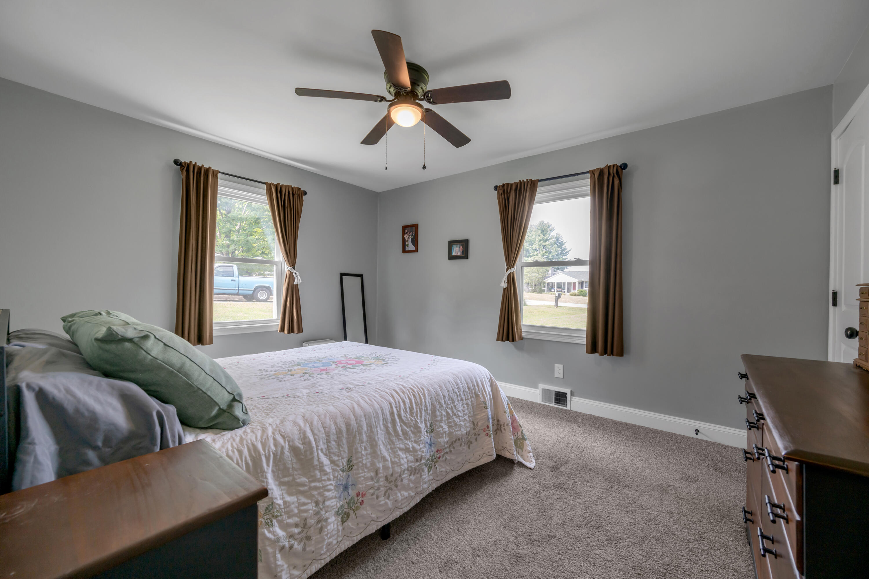 110 Gaybourne Way Property Photo 32