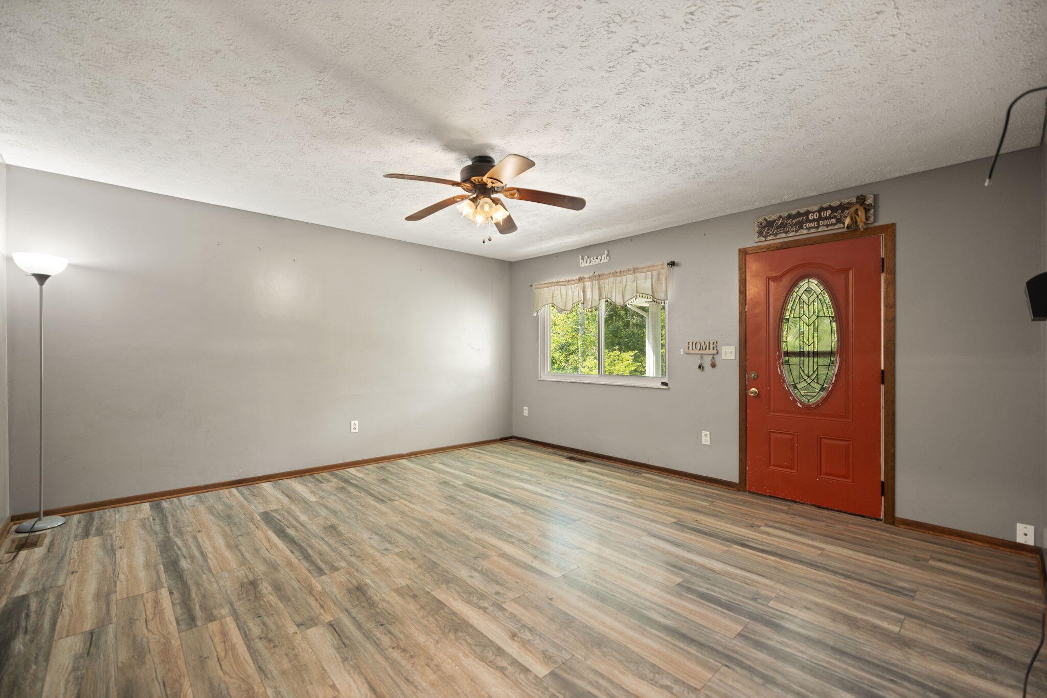 1431 Brush Creek Road Property Photo 2
