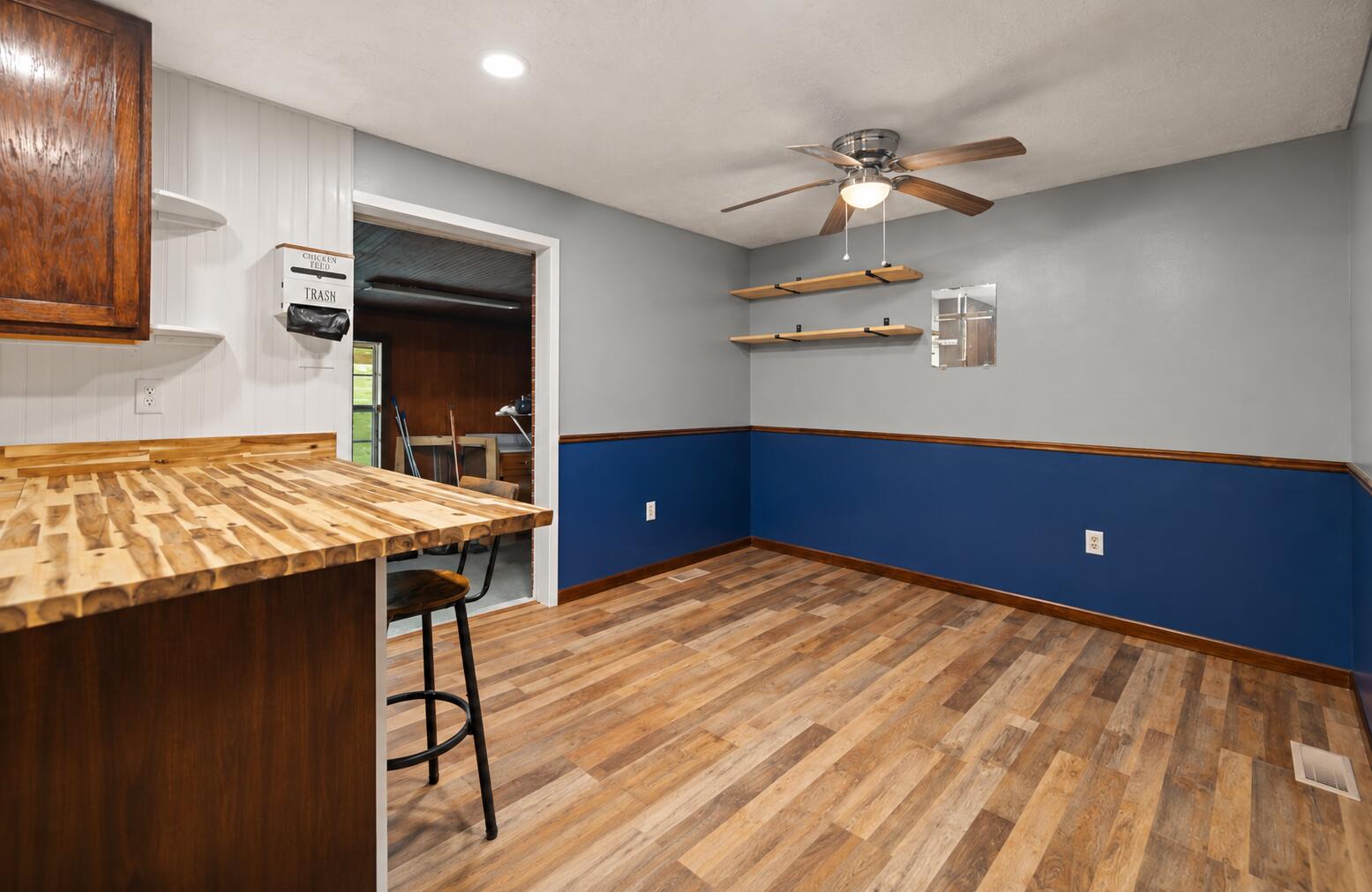 1431 Brush Creek Road Property Photo 6
