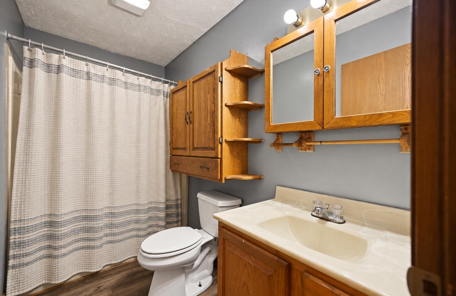 1431 Brush Creek Road Property Photo 17