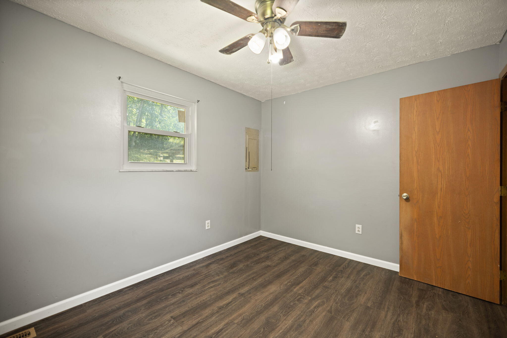 1431 Brush Creek Road Property Photo 24