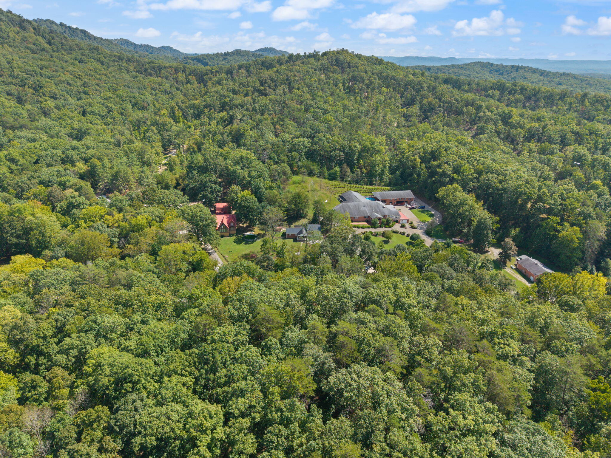 1431 Brush Creek Road Property Photo 34