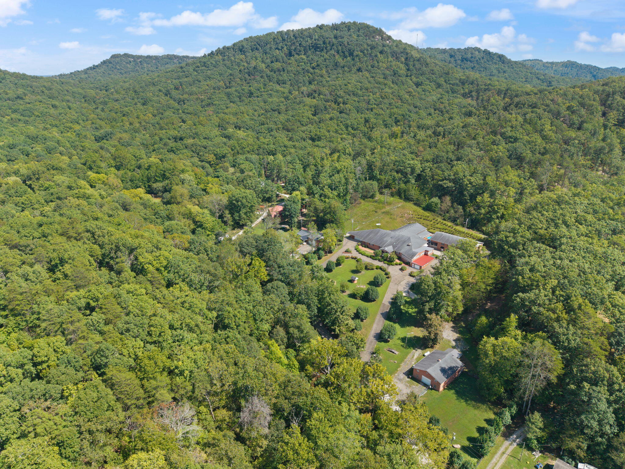 1431 Brush Creek Road Property Photo 39