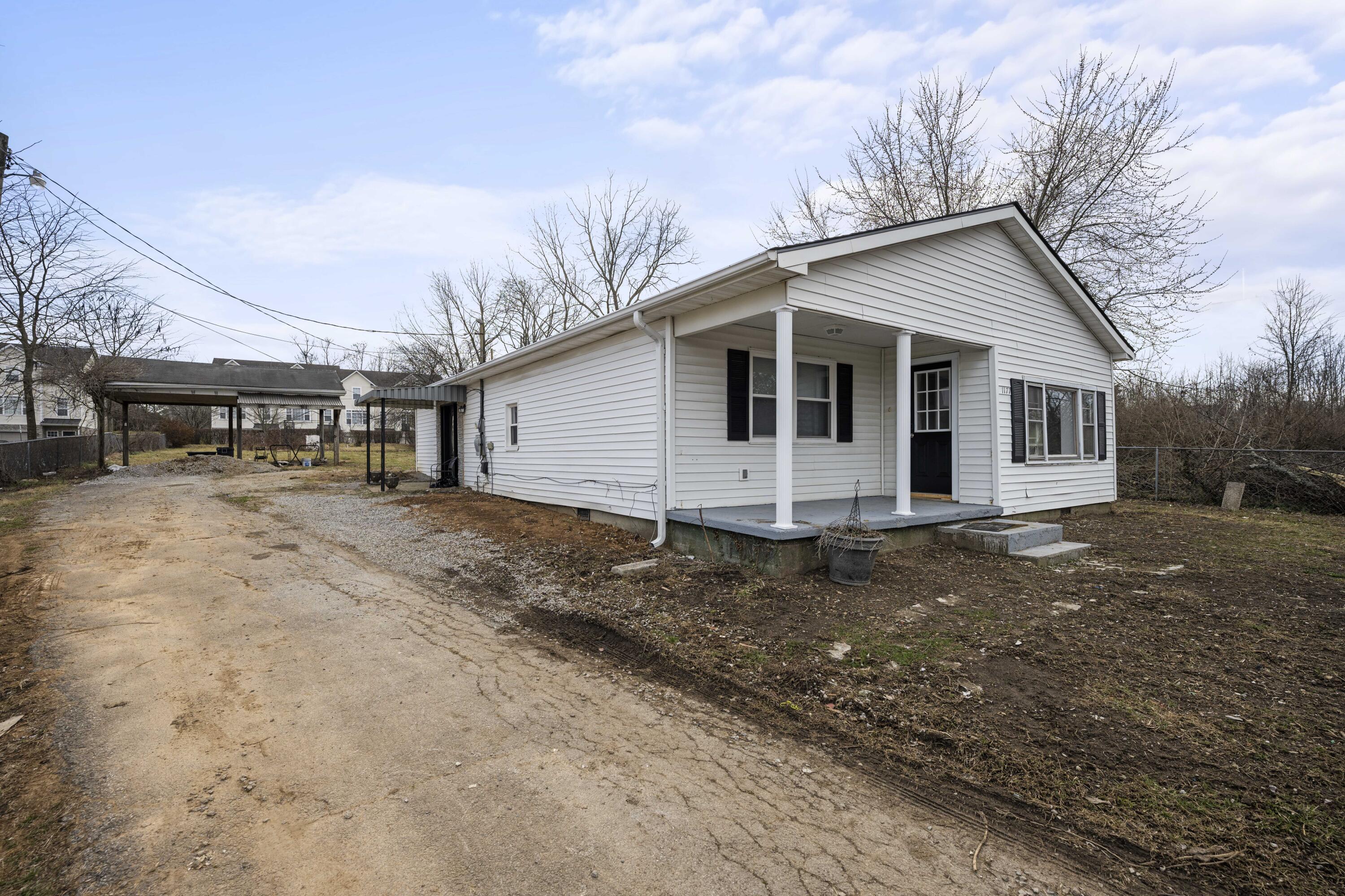 1177 Jones Trail Property Photo 2