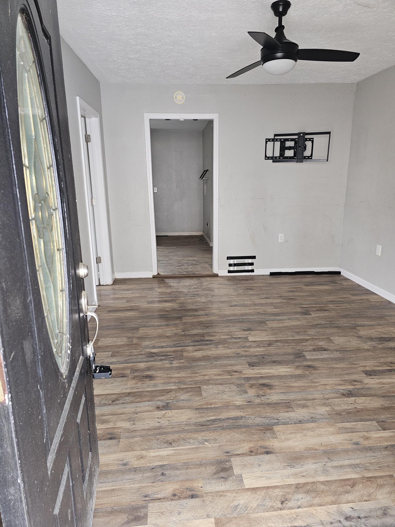 1177 Jones Trail Property Photo 5