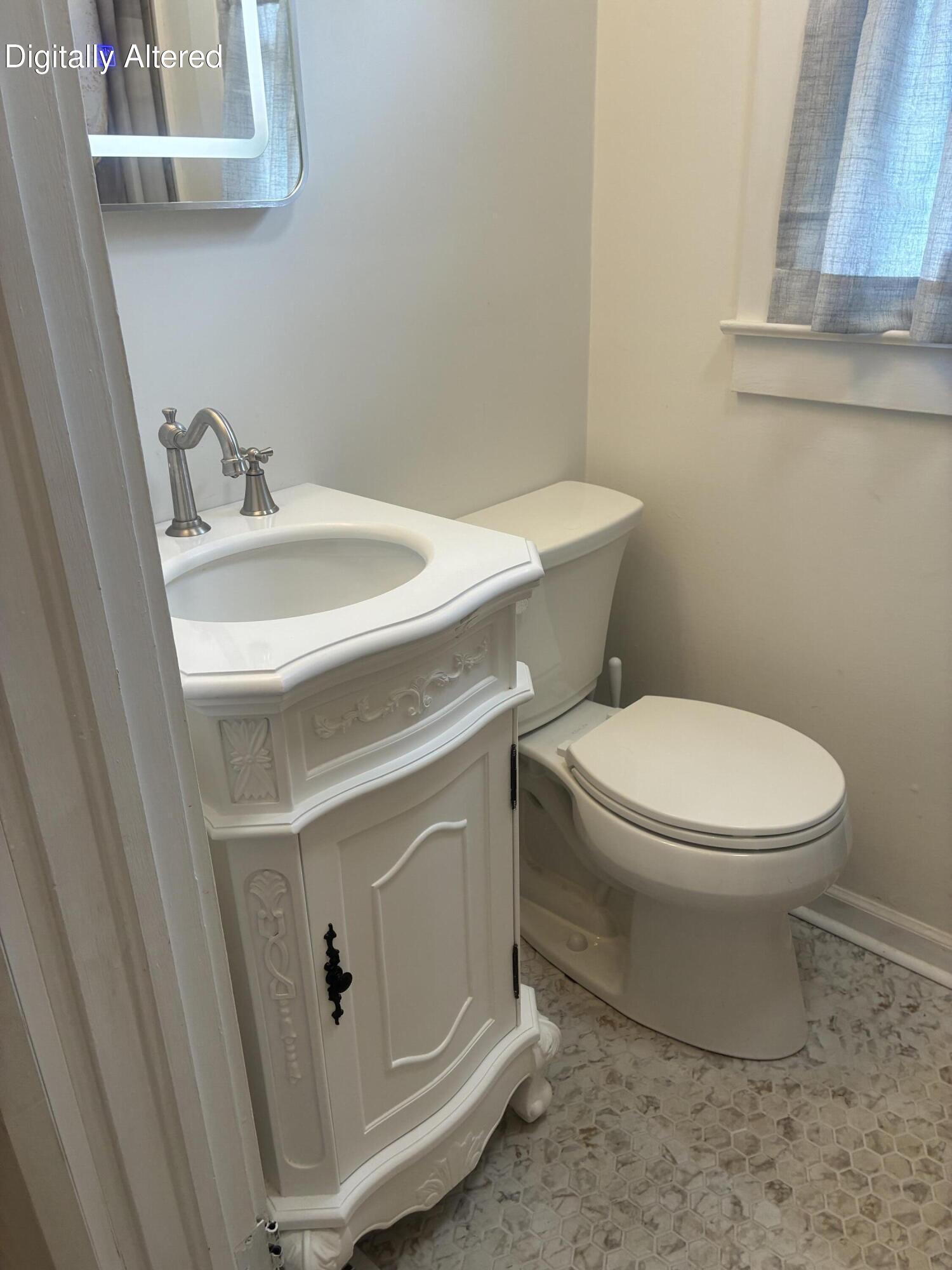 1007 Payne Street Property Photo 23
