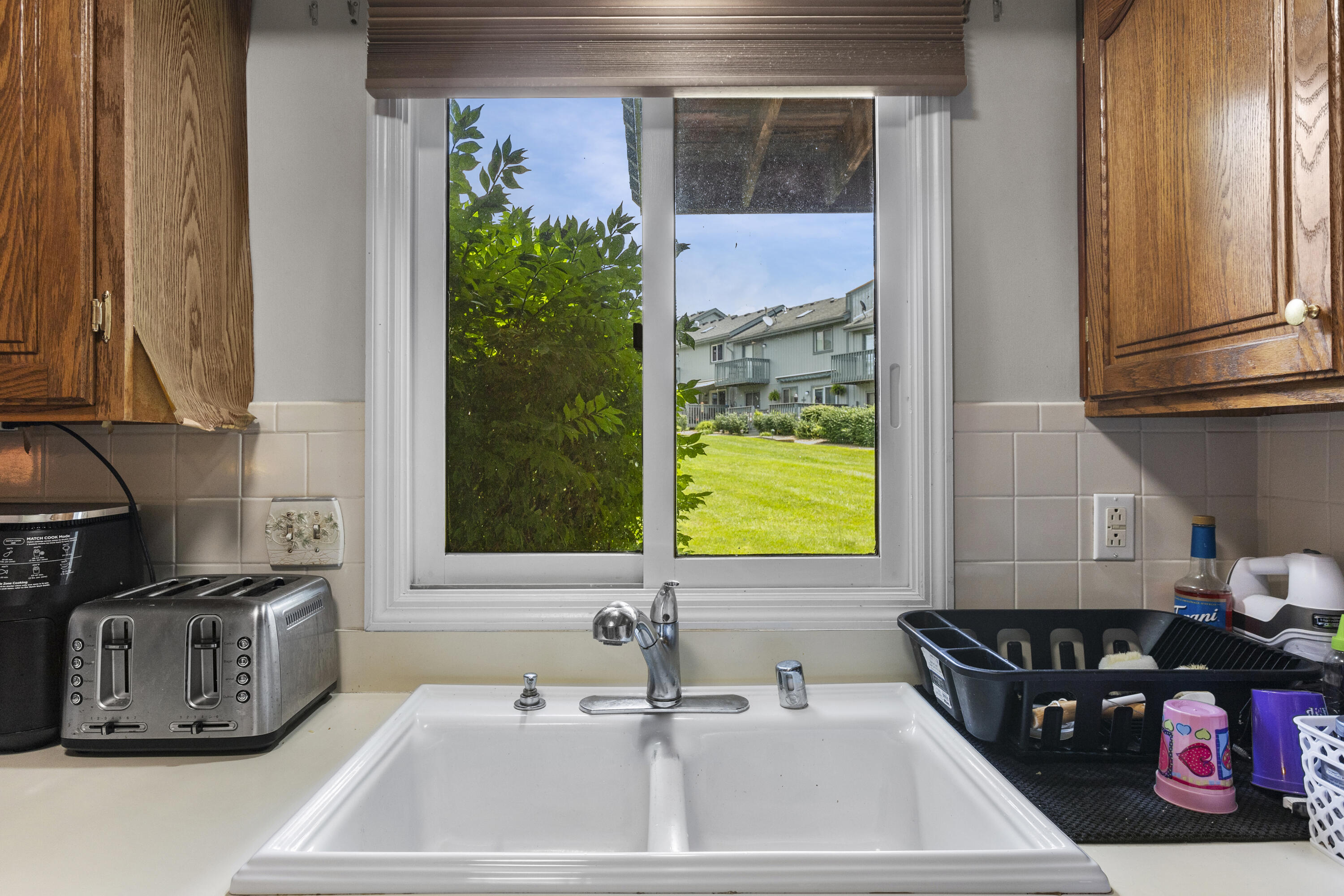 120 Cherrybrook Drive Property Photo 15