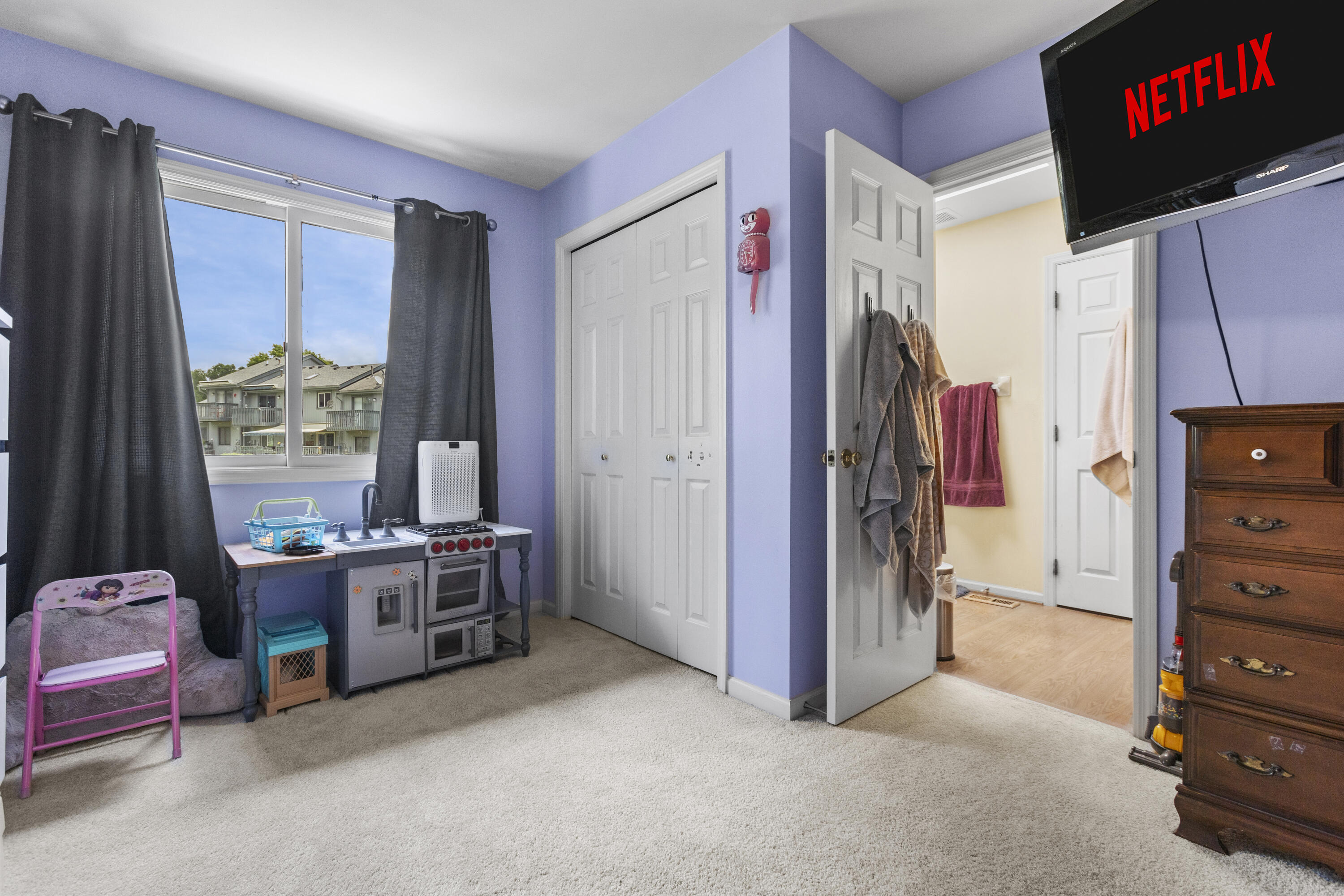 120 Cherrybrook Drive Property Photo 21