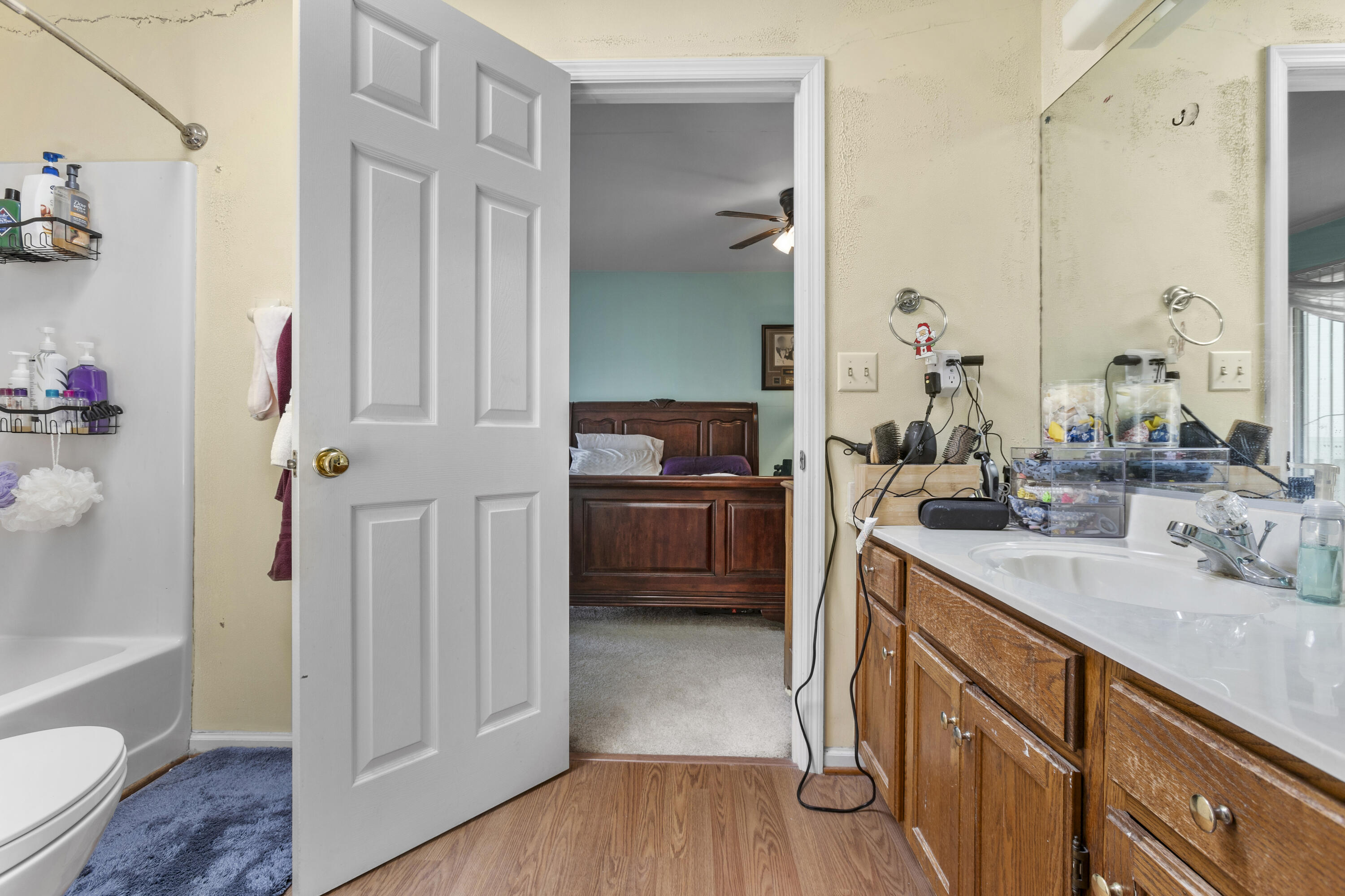 120 Cherrybrook Drive Property Photo 25