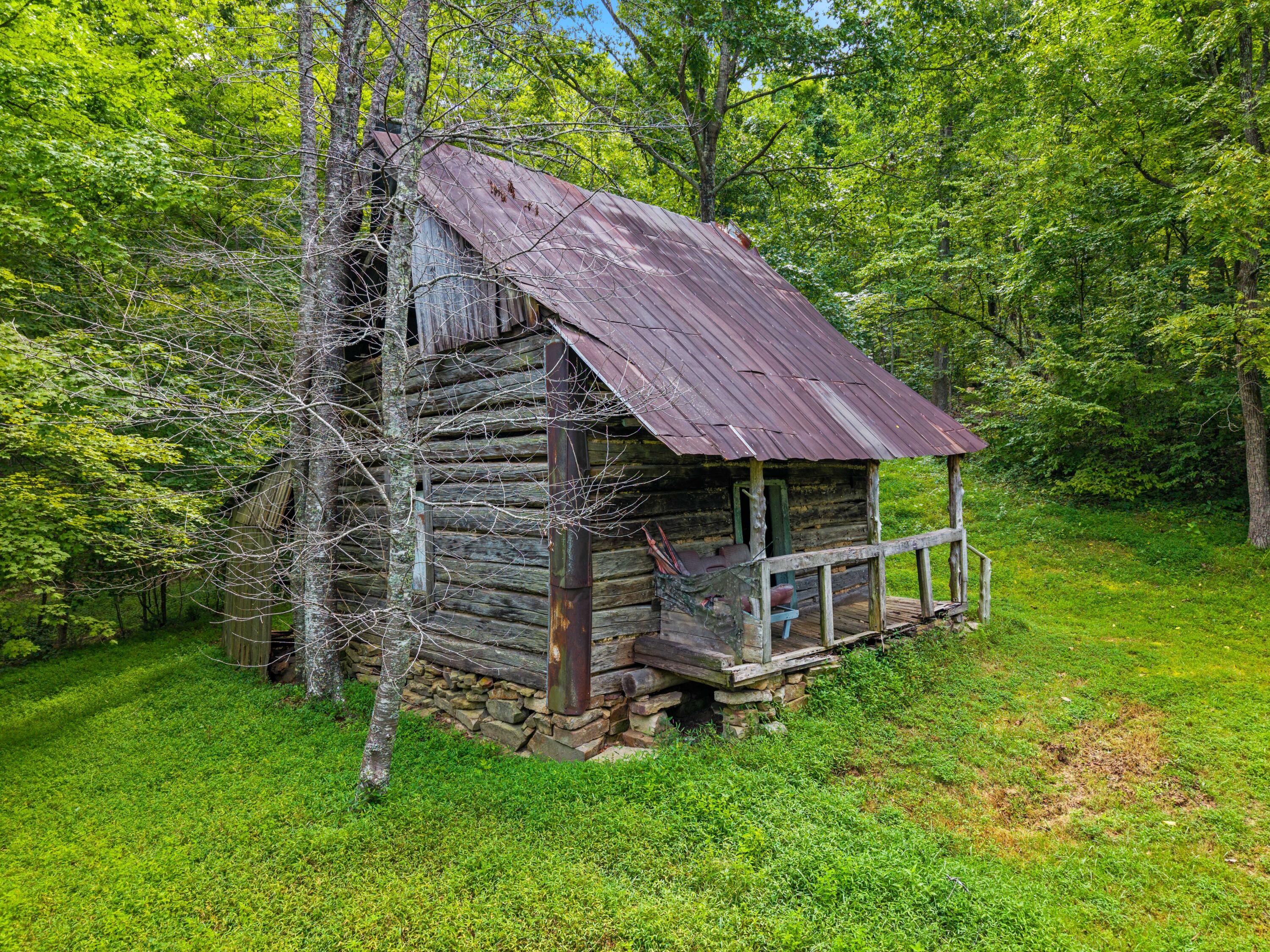 480 Phillips Hollow Road Property Photo 18