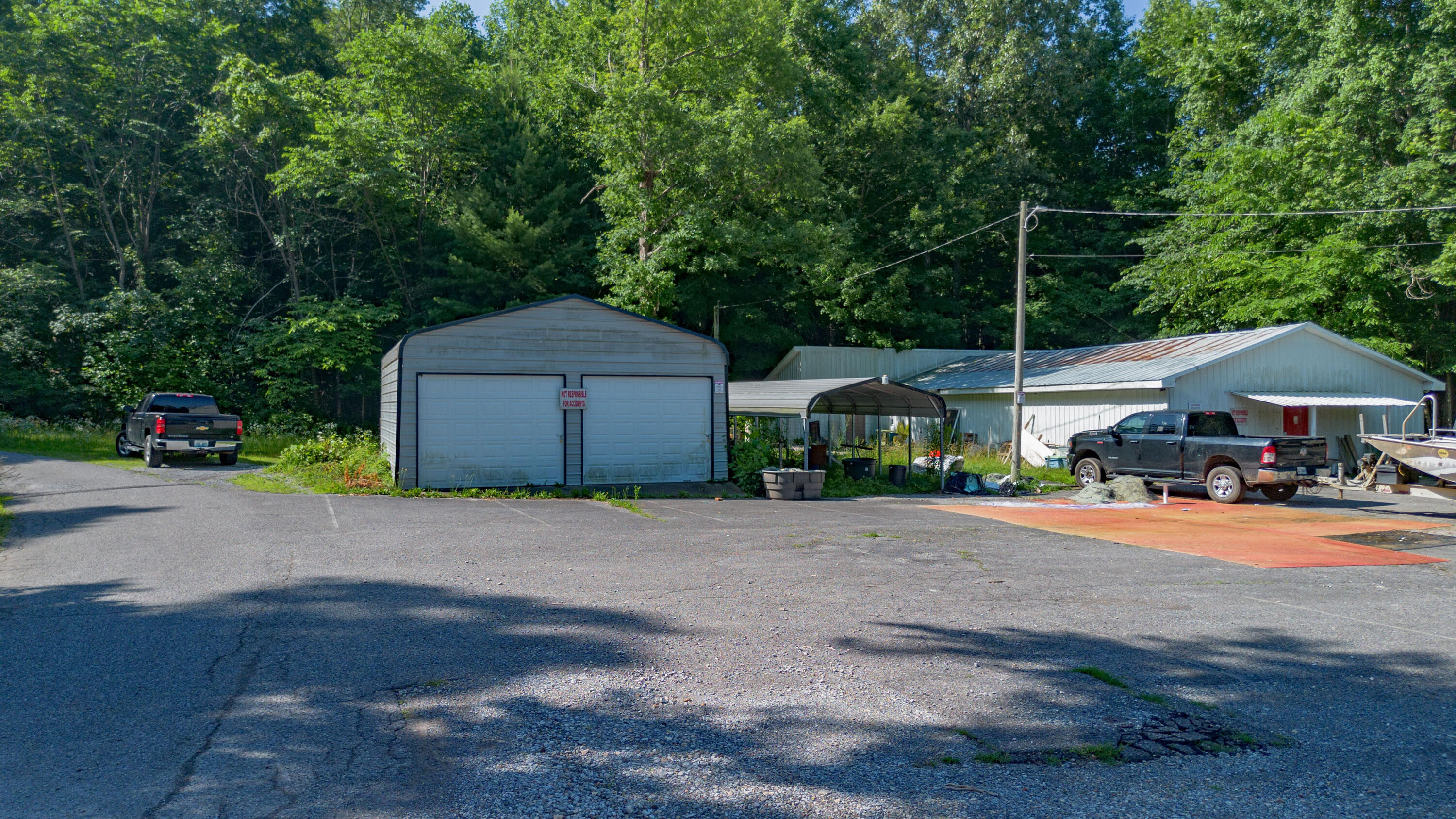 6641 Us-62 Property Photo 28