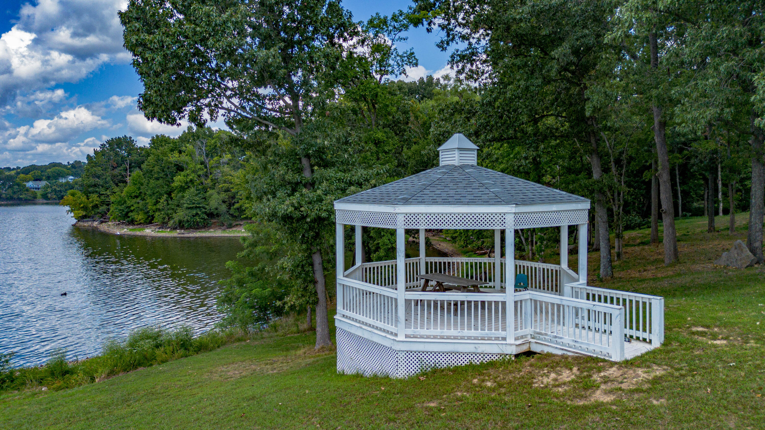 354 Ralph Beatty Road Property Photo 6